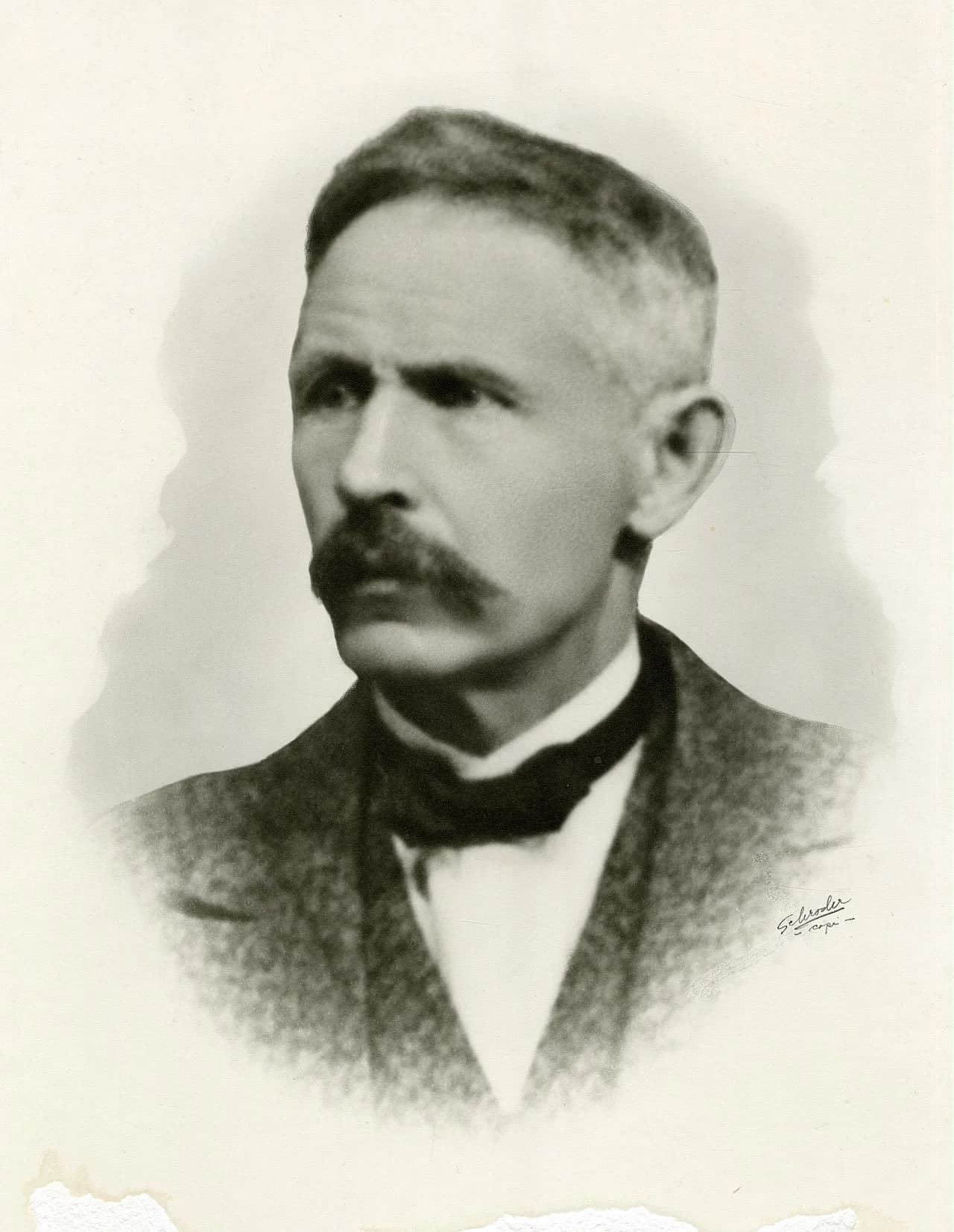 Per J. Gjelvold