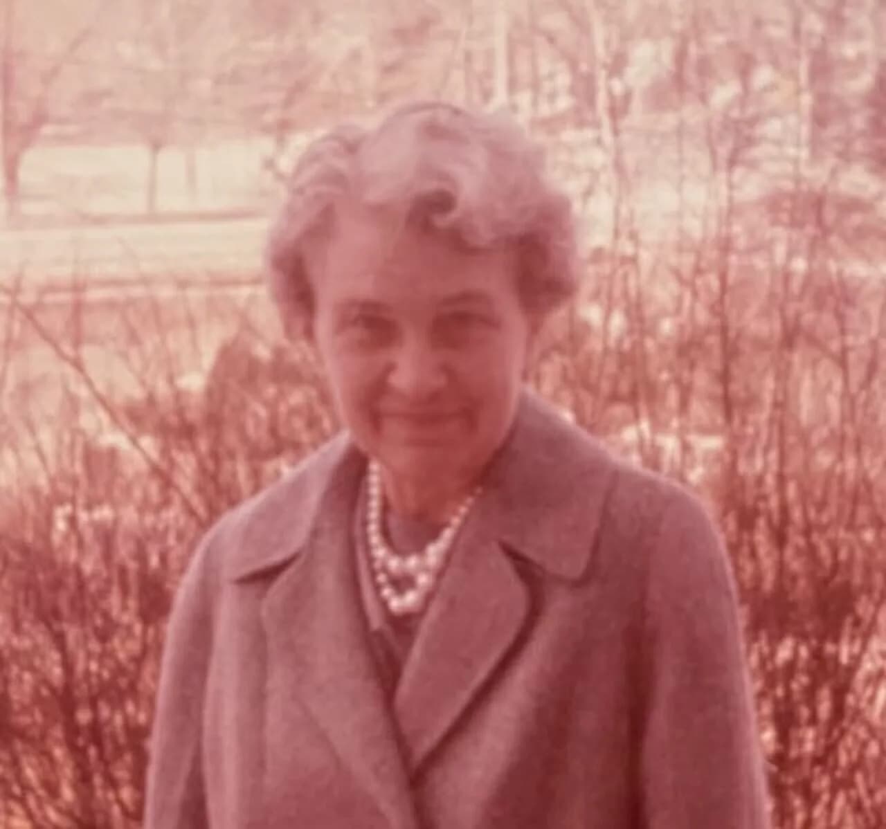 Mary Quayle Innis