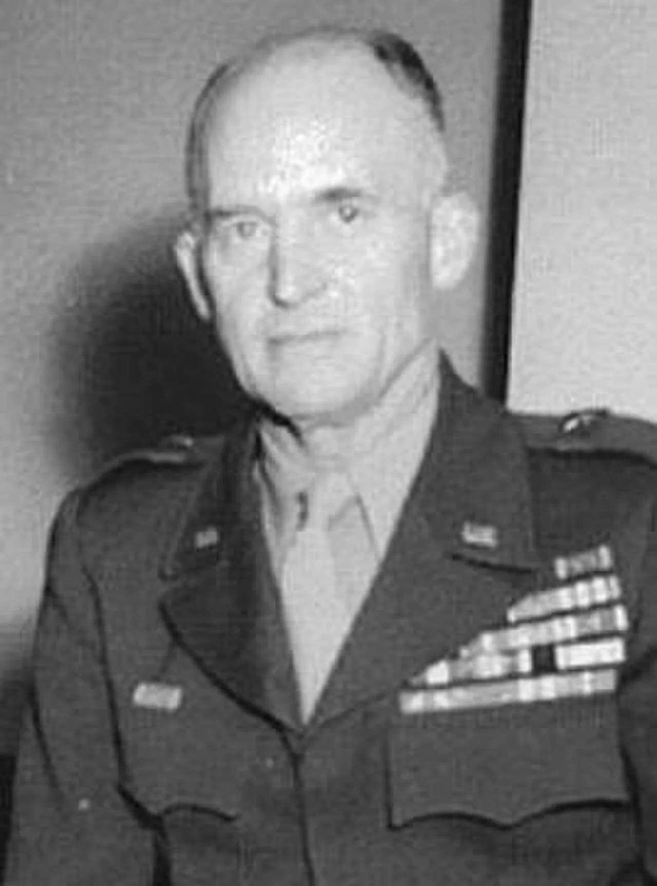 Hanford MacNider