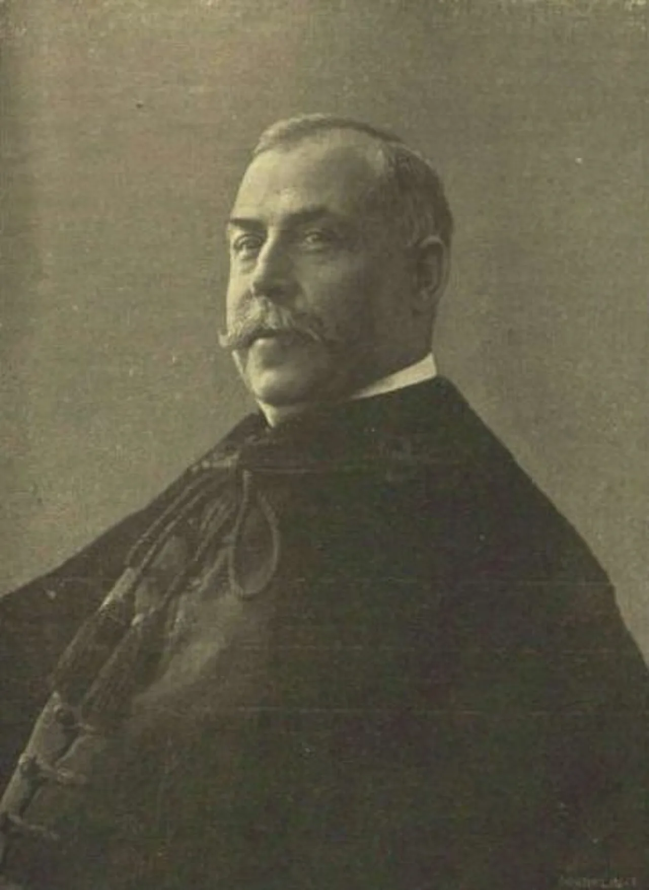 István Tüdős