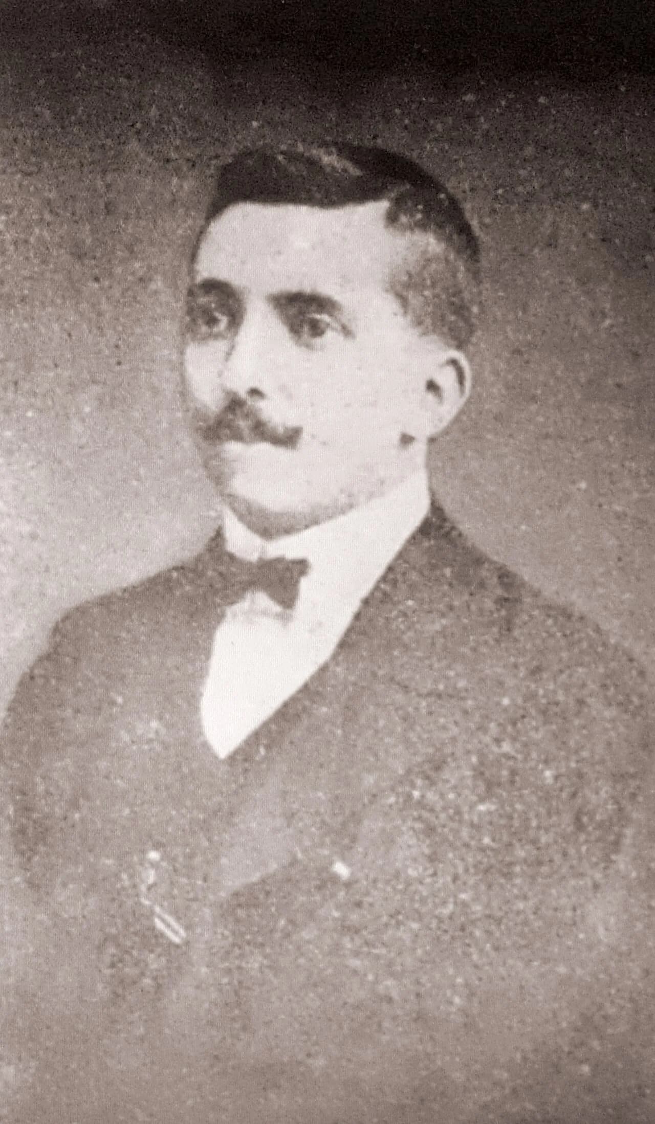 Adelardo Covarsí Yustas