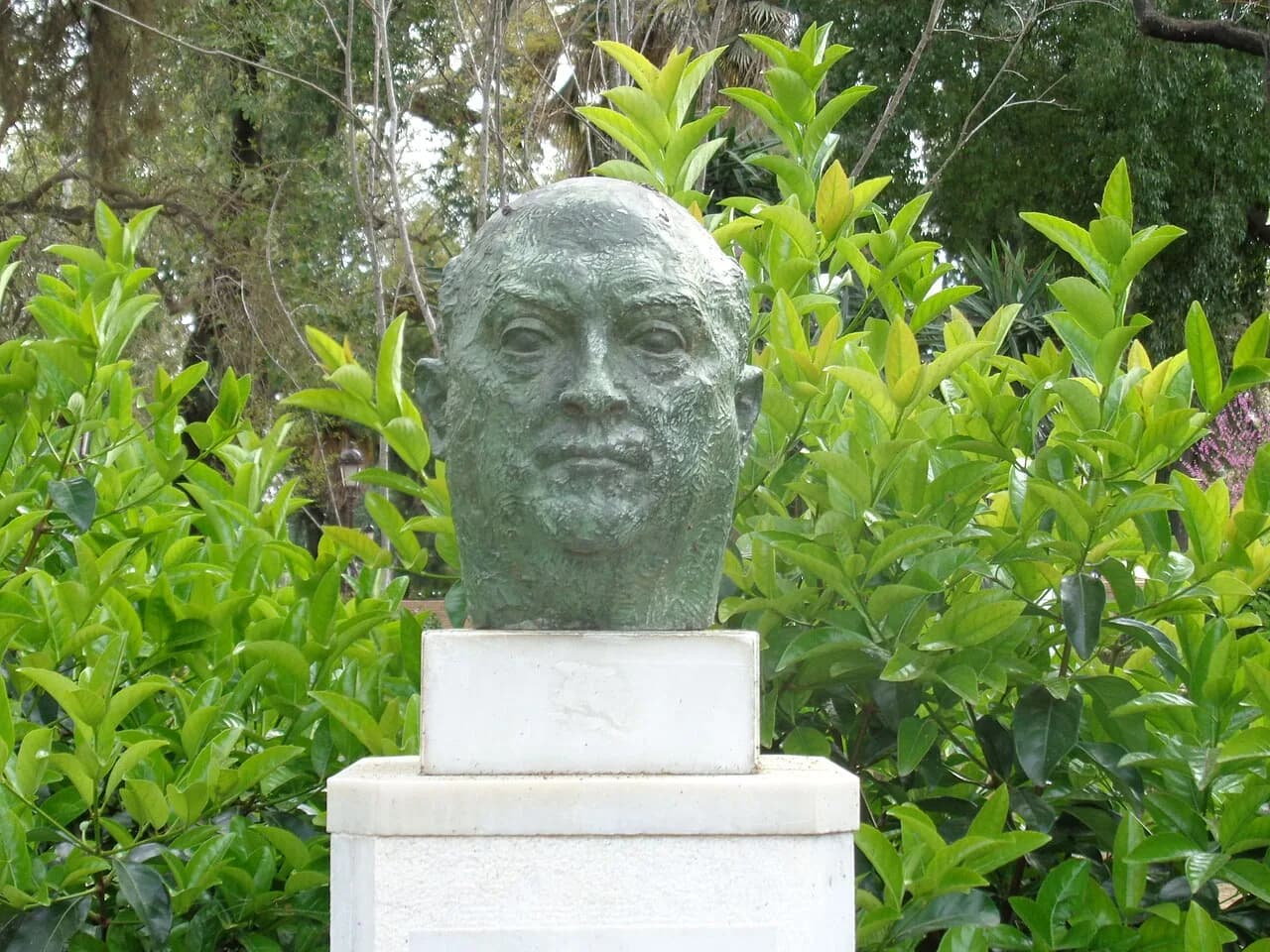 Adriano del Valle