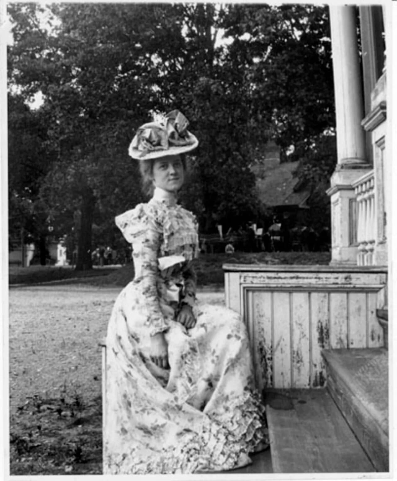Anne Wallace Howland
