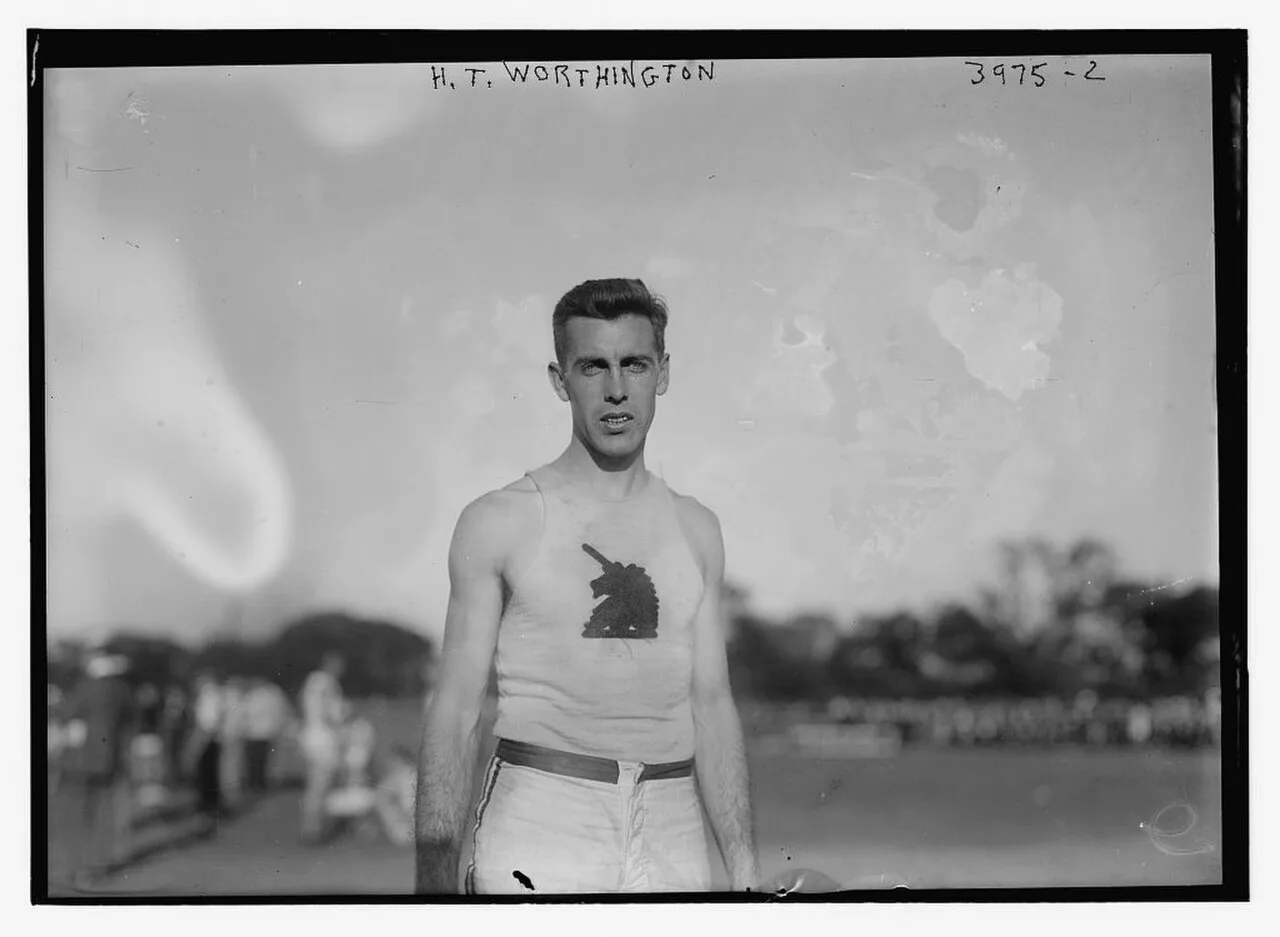 Harry Worthington