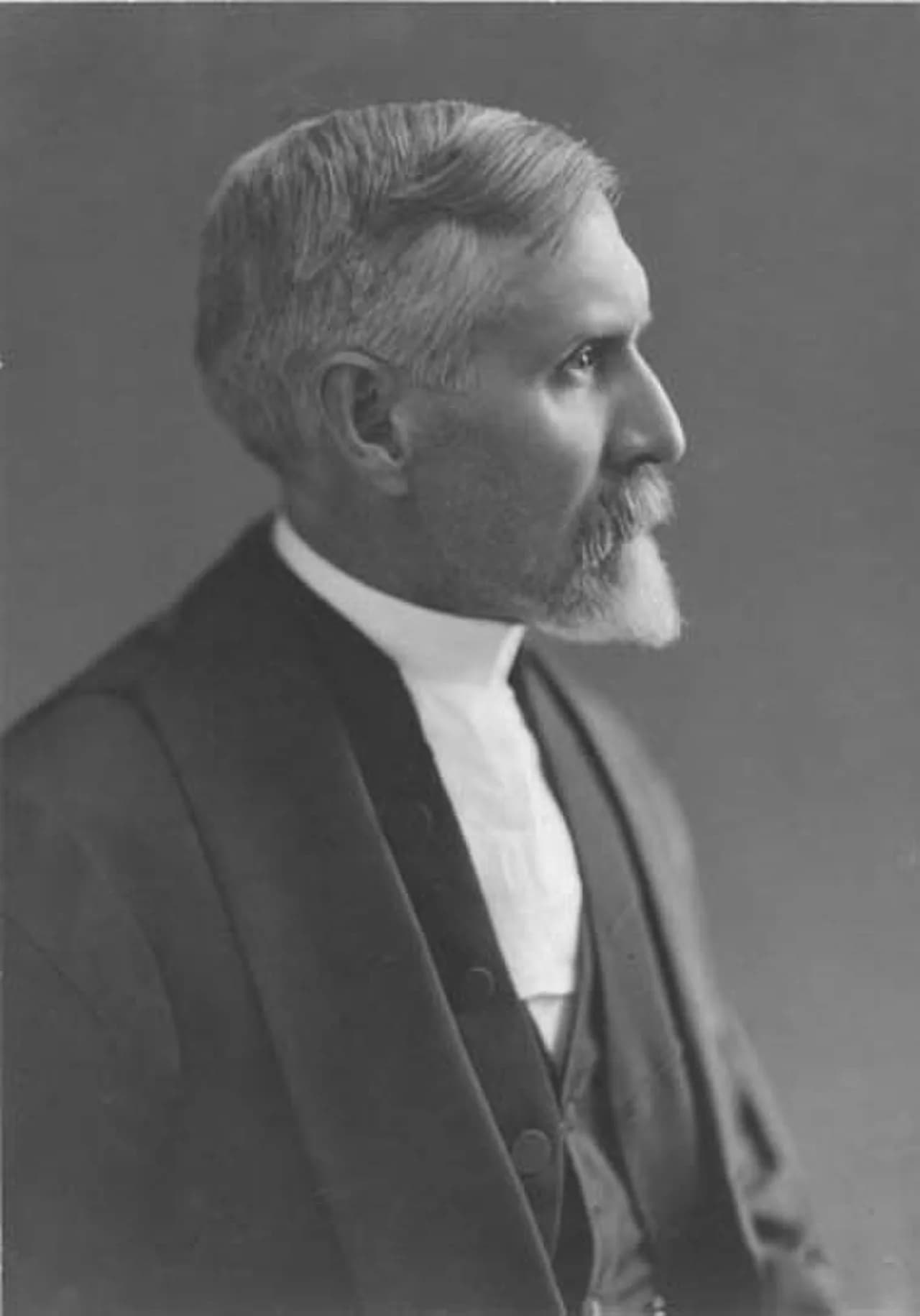 Hartley Dewart