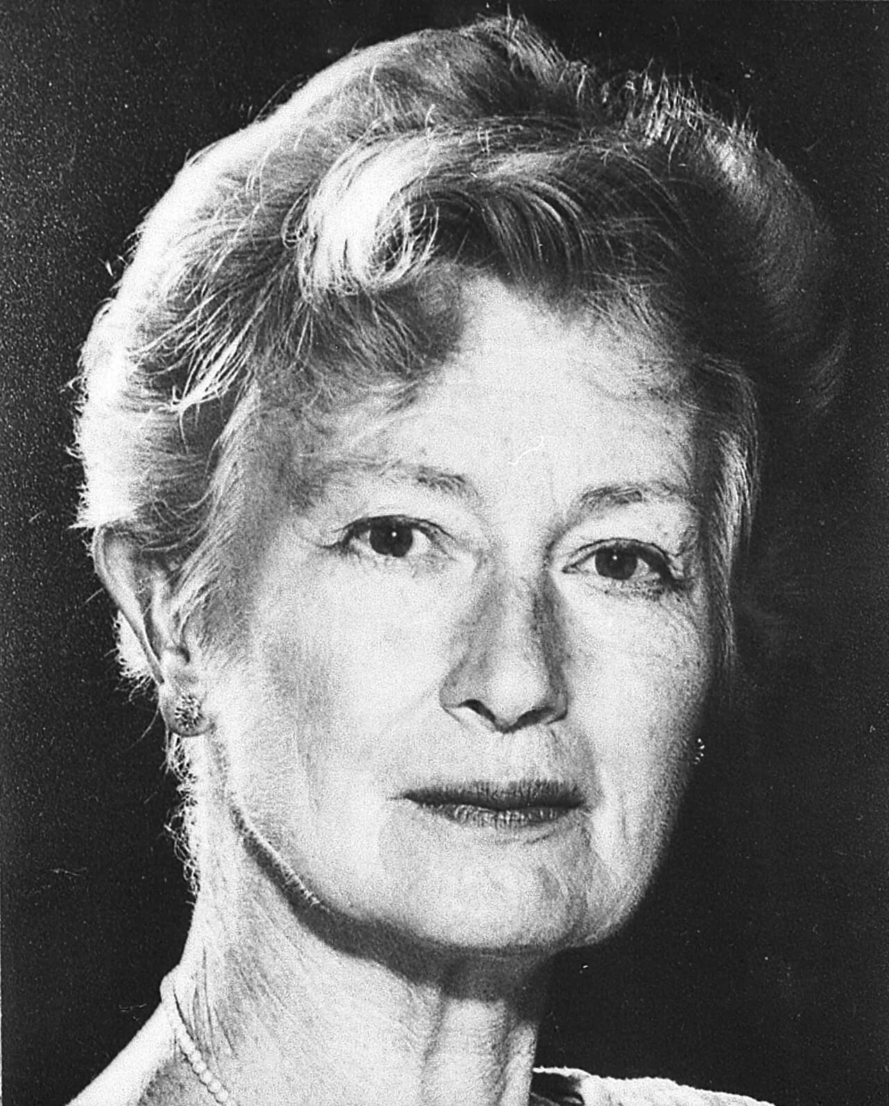 Helen Muir
