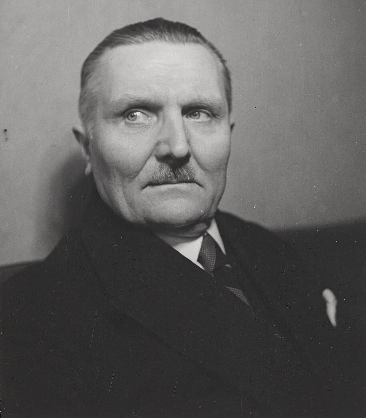 K. J. Ellilä