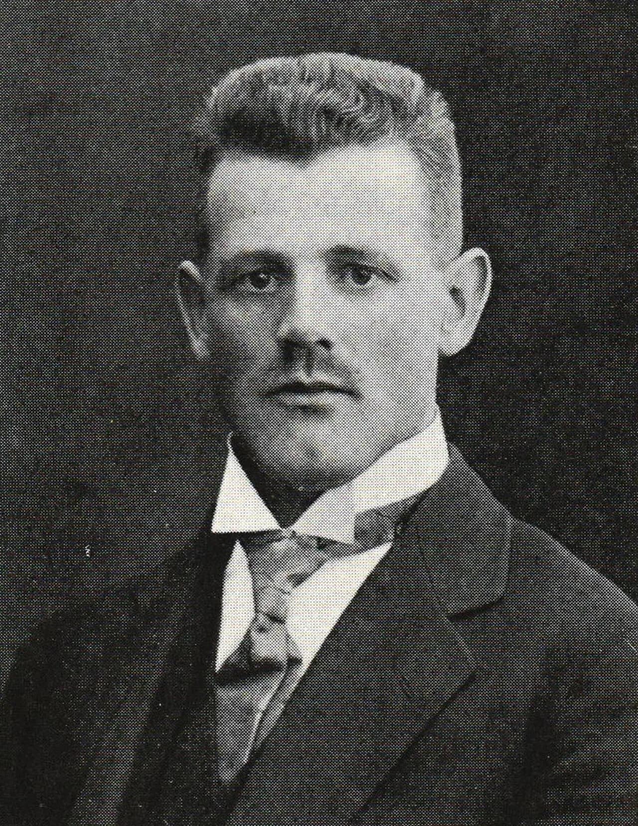 Erik Fast