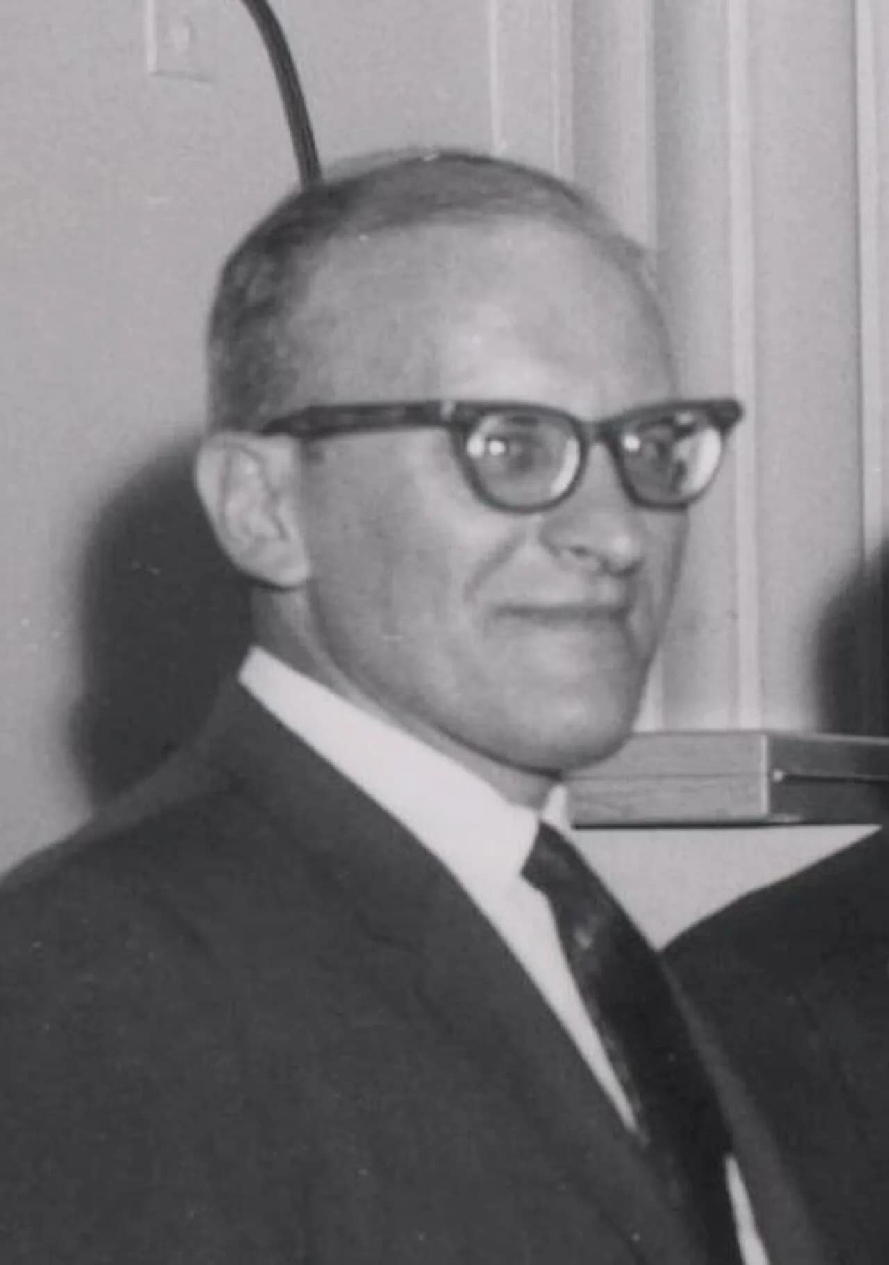 Anthony L. Turkevich