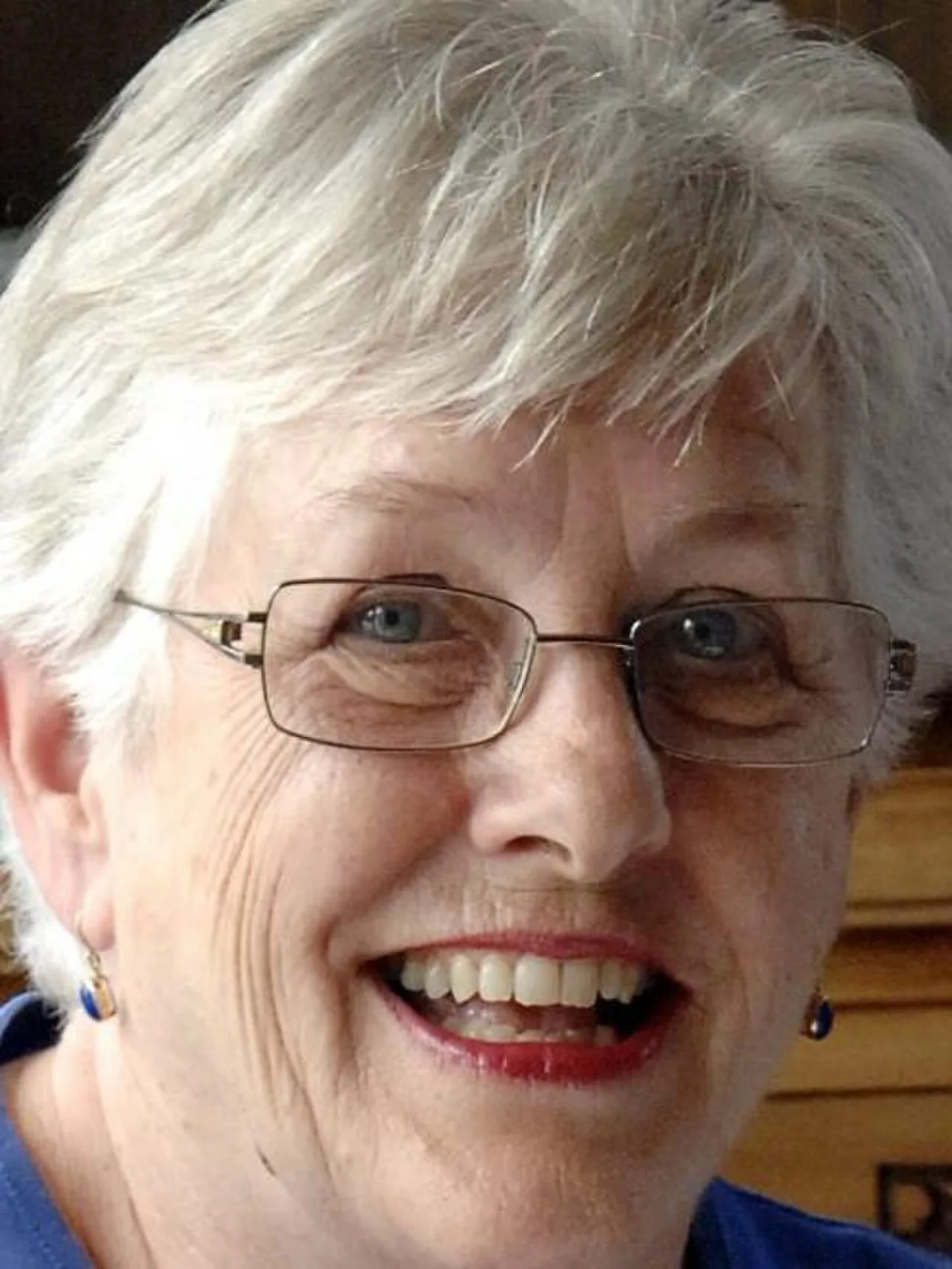 Elizabeth Hanan