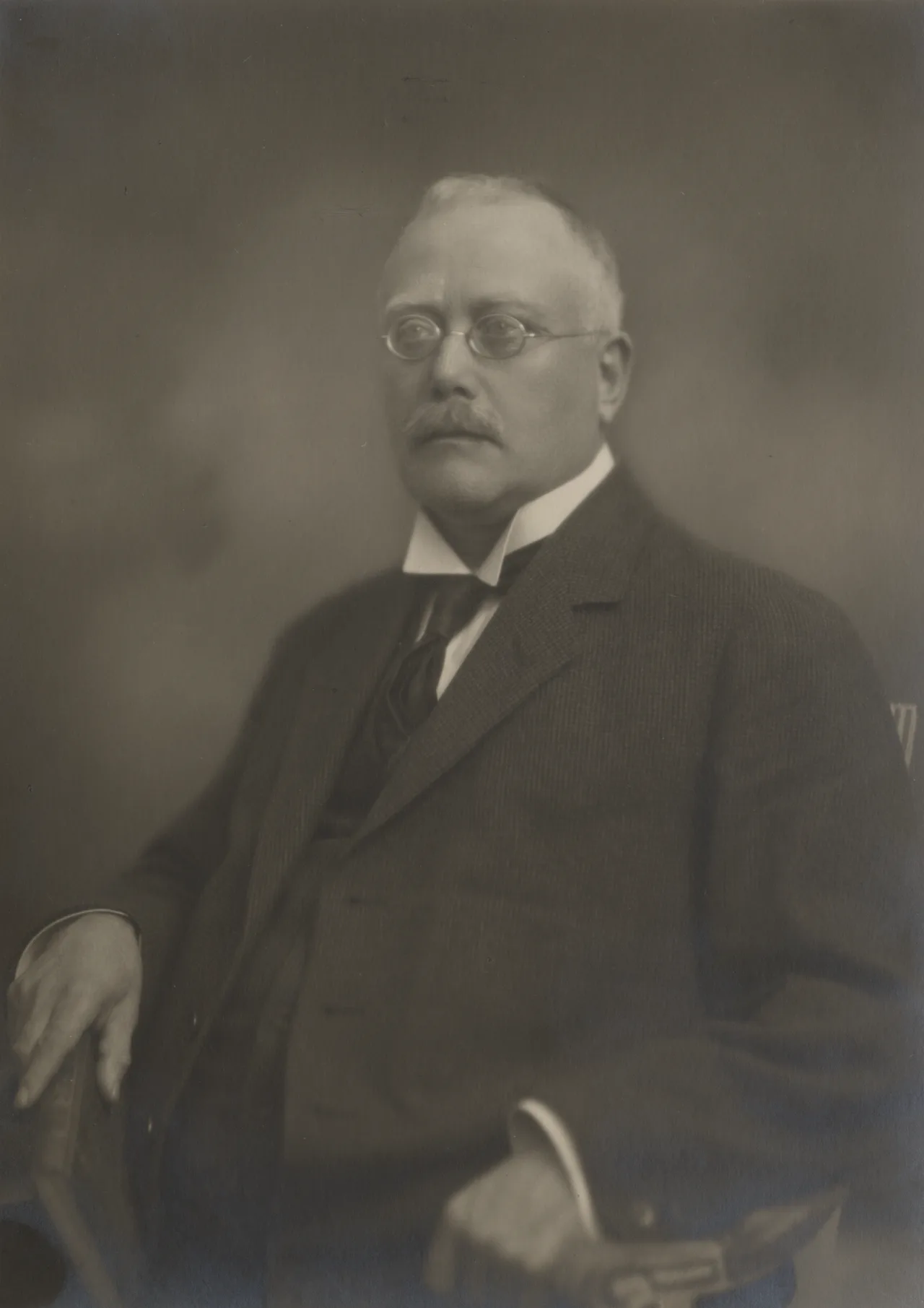 August Hahr