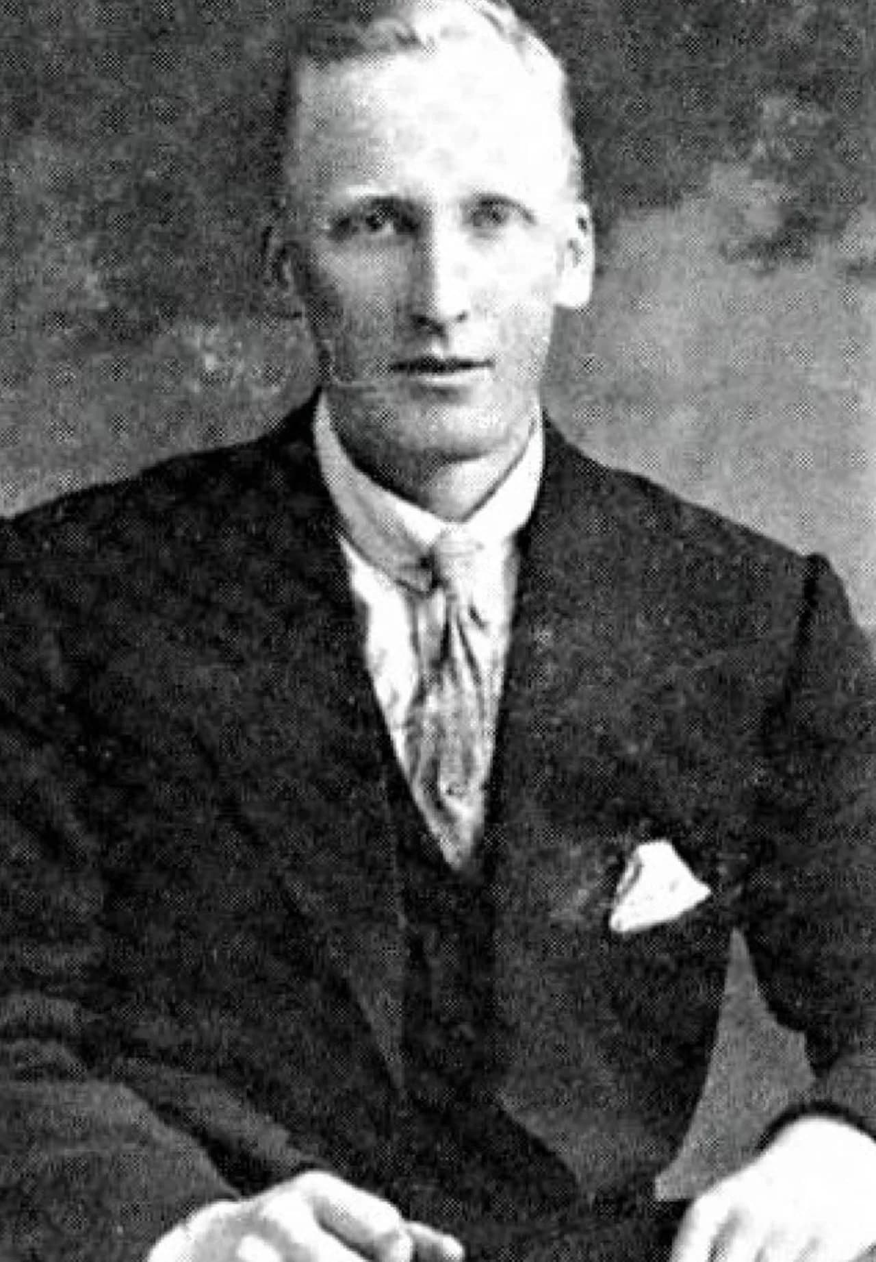 Tom Hales