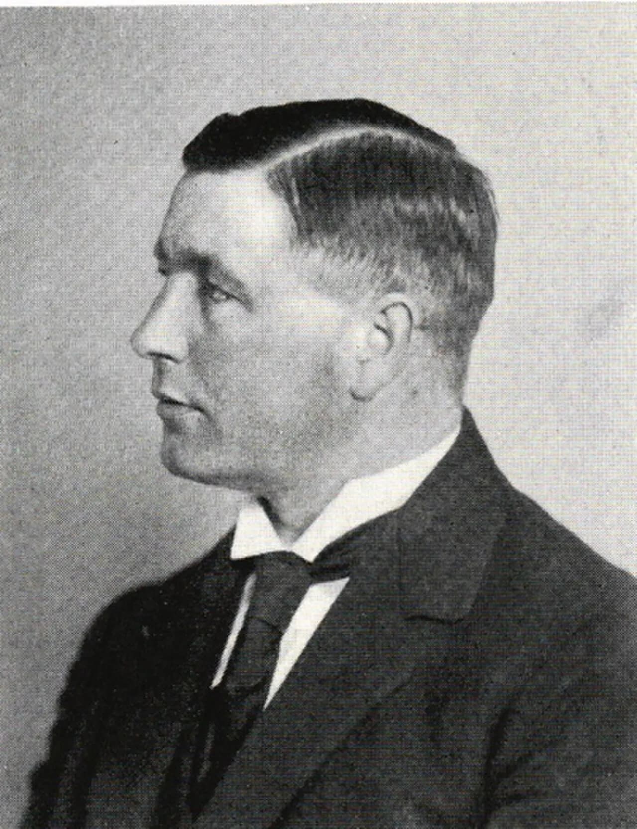 Gustaf Hellbacken