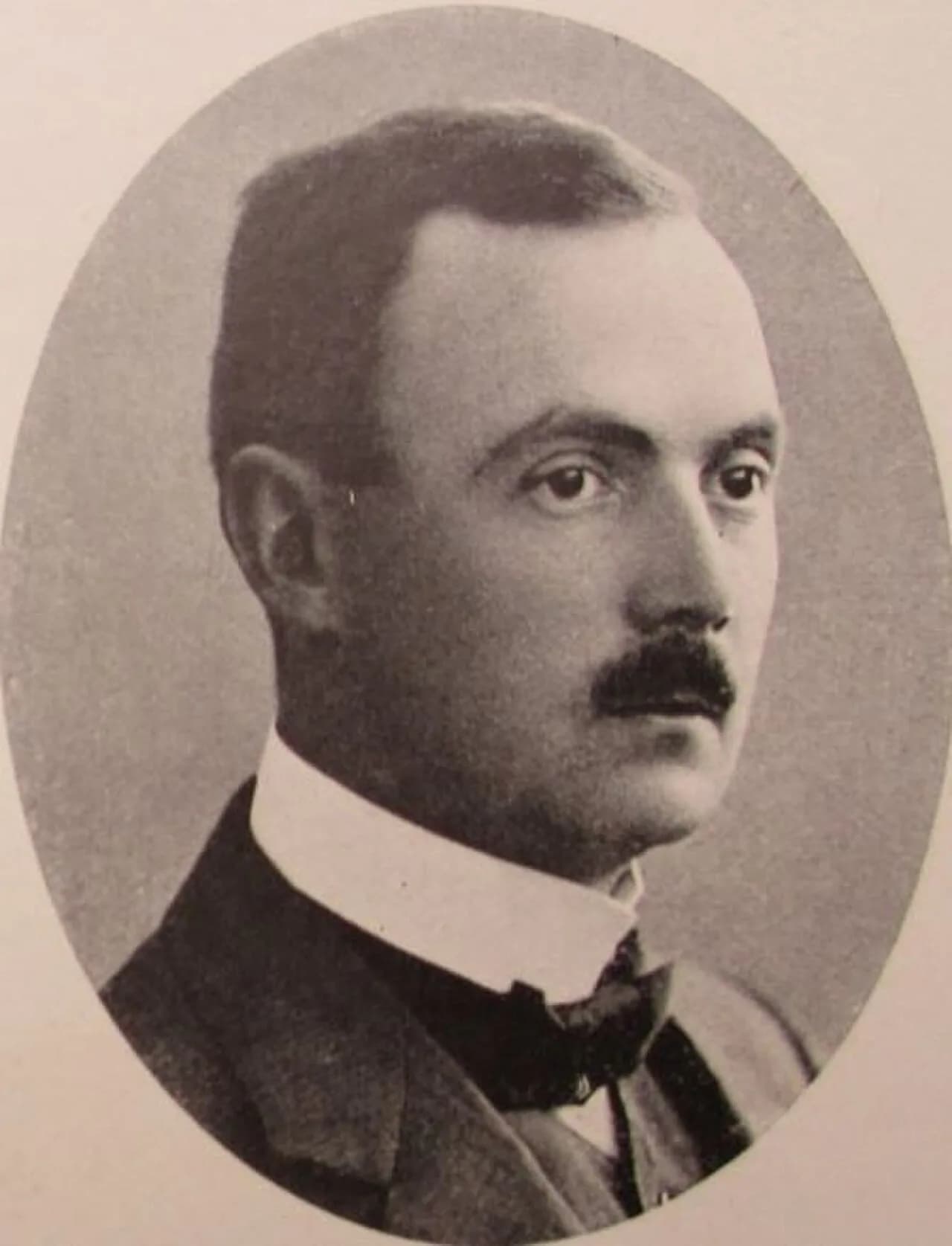 Einar Hultman