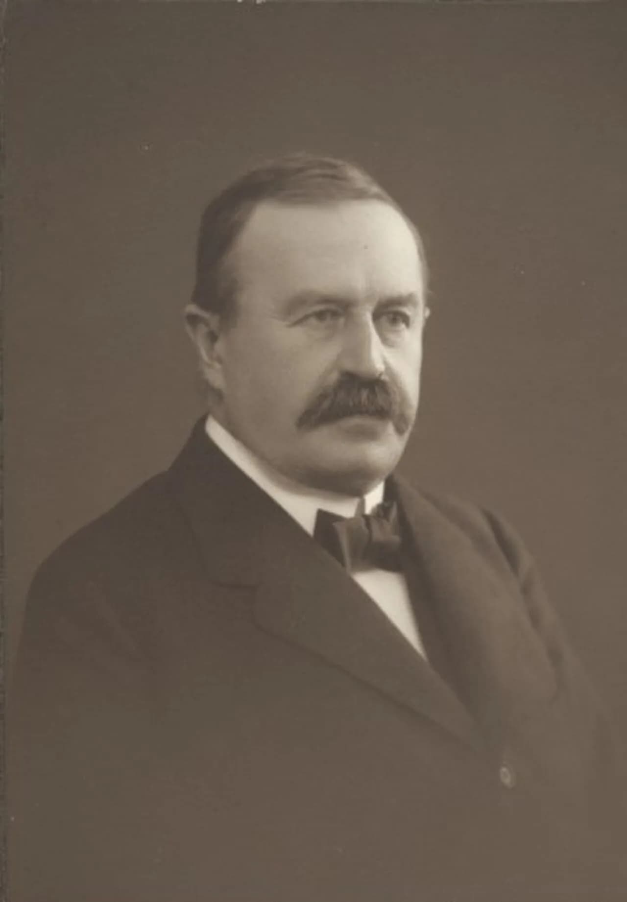 Oskar F. Hultman