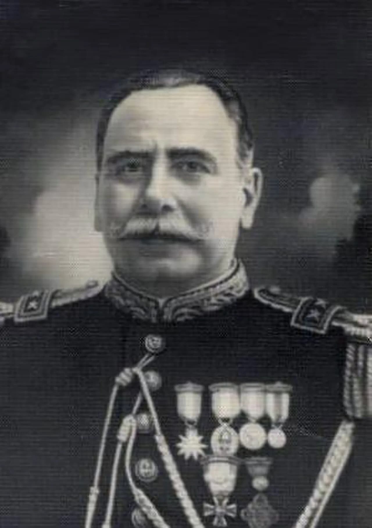 Enrique Luzuriaga