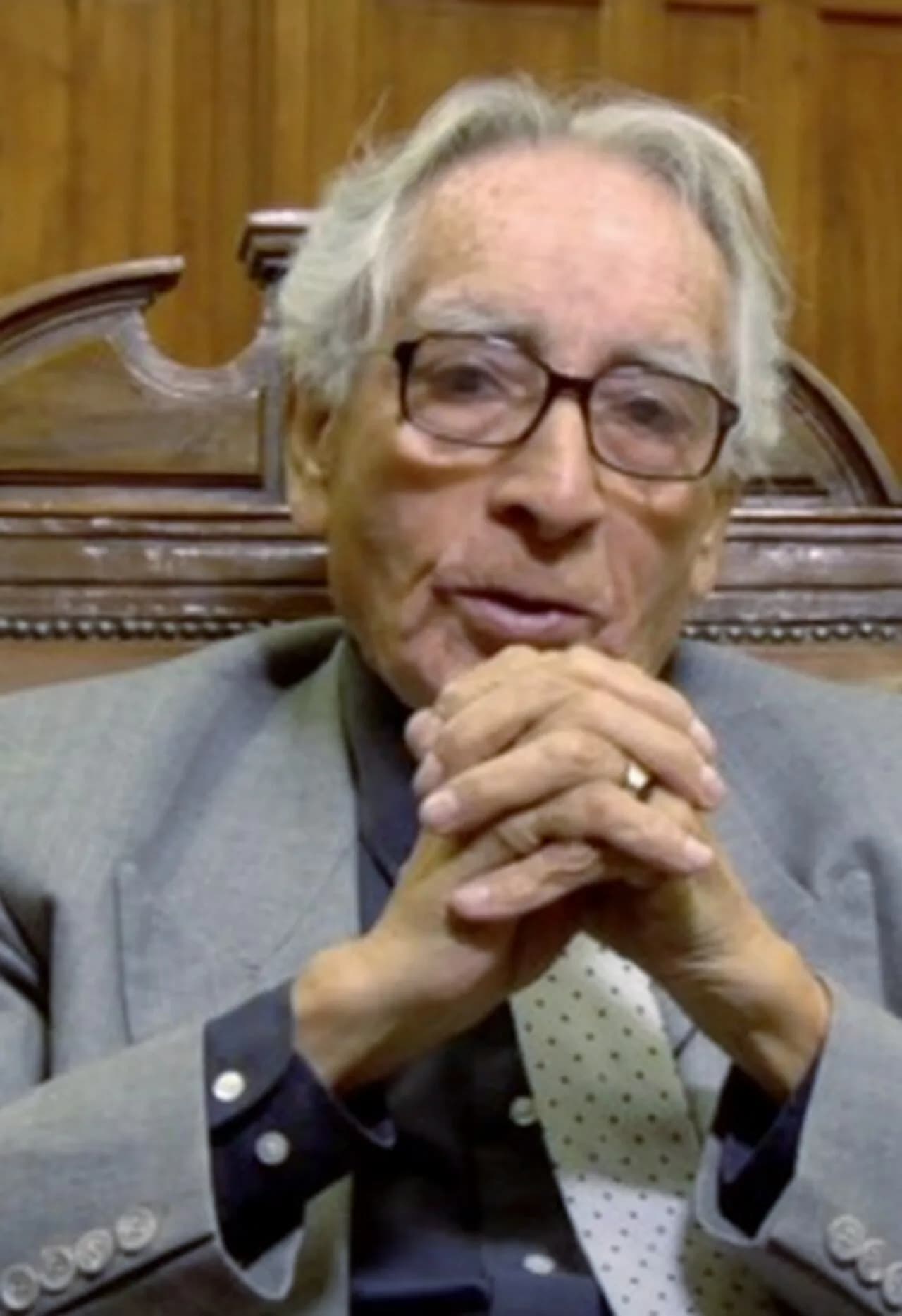 Ernesto Araneda Briones