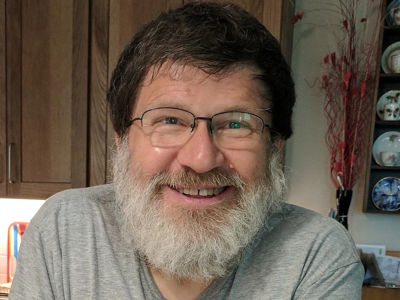 Raymond Arritt