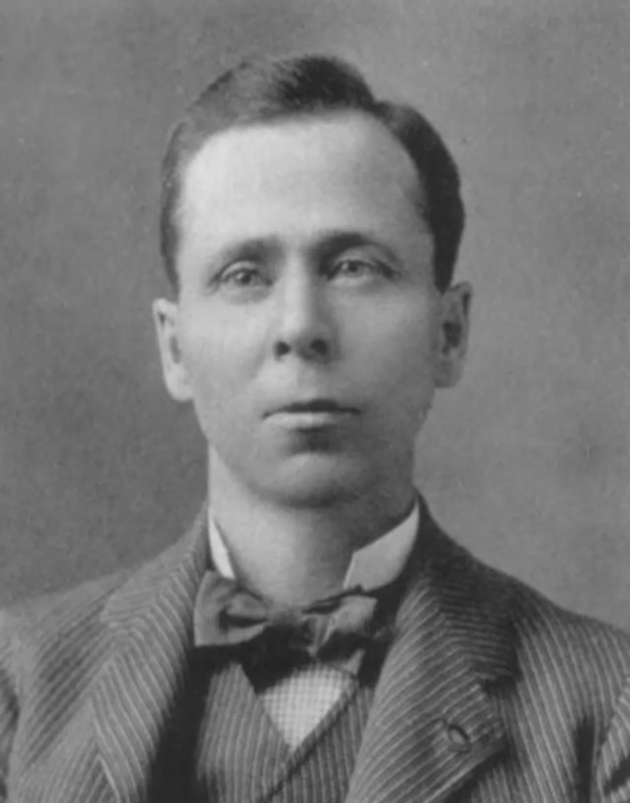 Horatio Earle