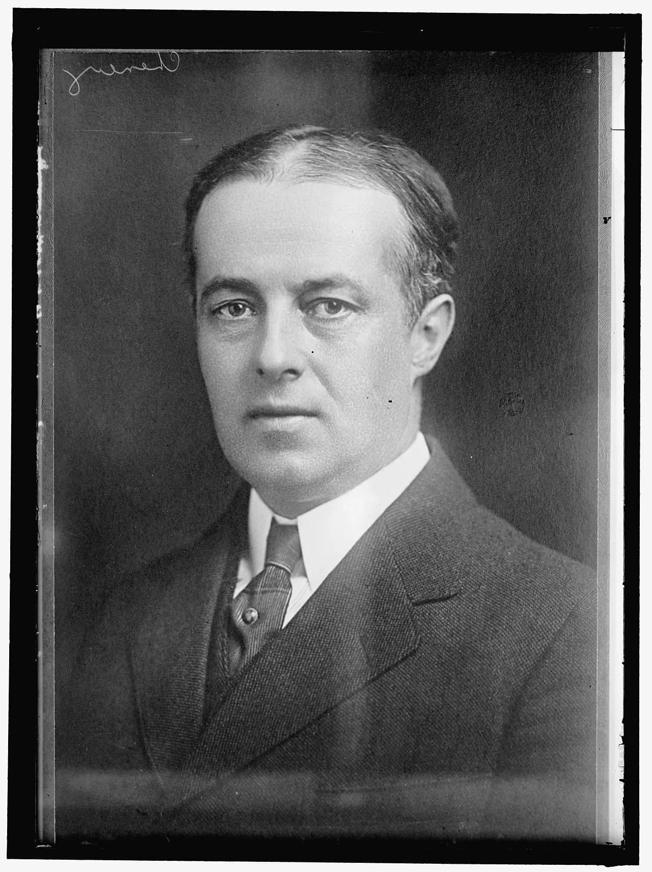 Howell Cheney