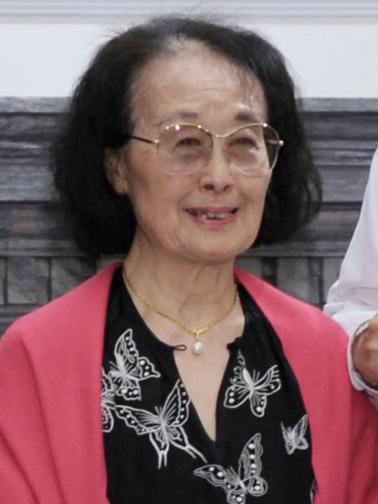 Hualing Nieh Engle
