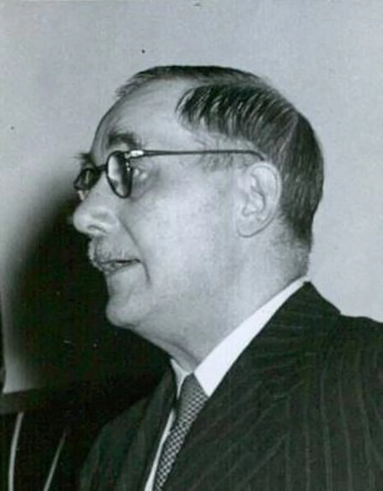 Henning Leo