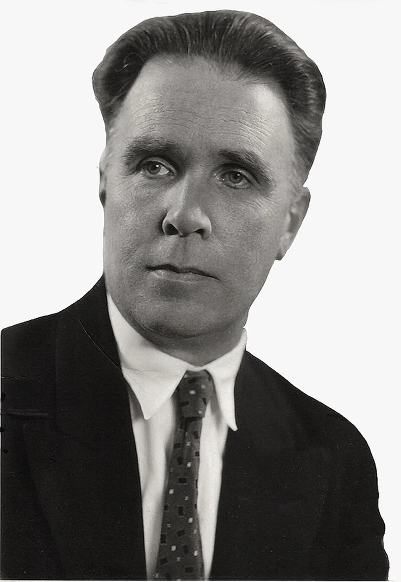 Erik August "EA" Lindblom