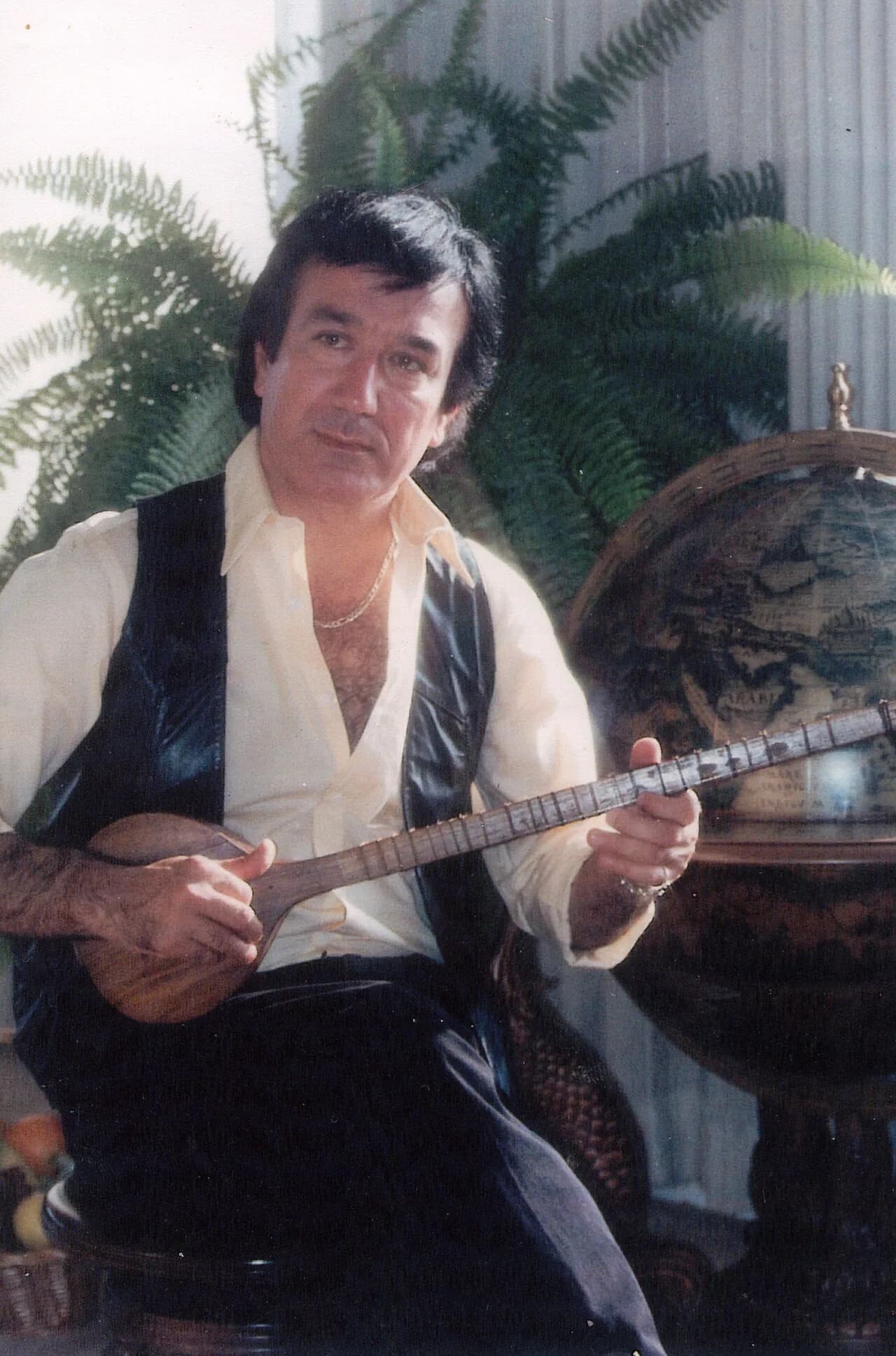 Bijan Samandar