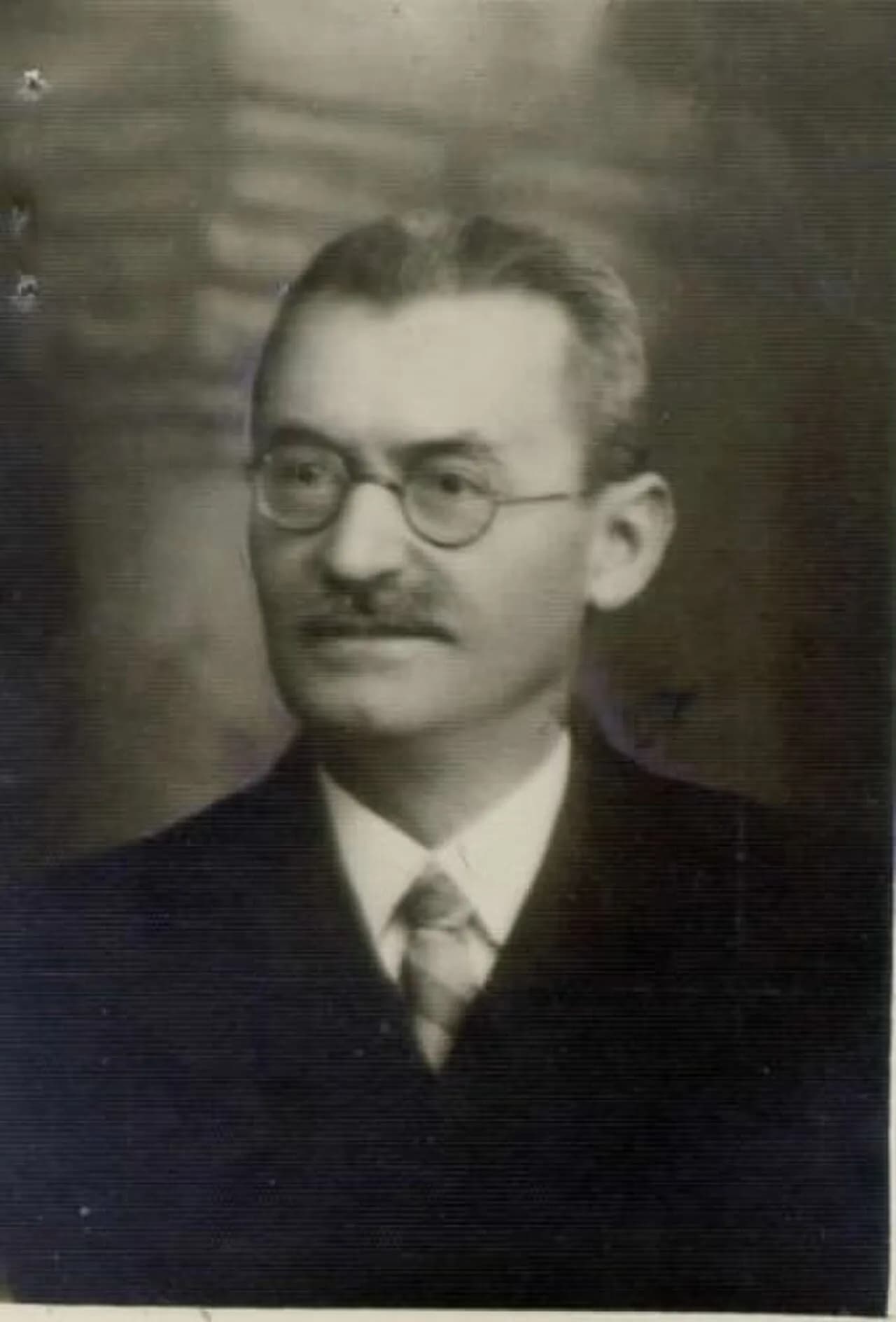 Anton Dolar