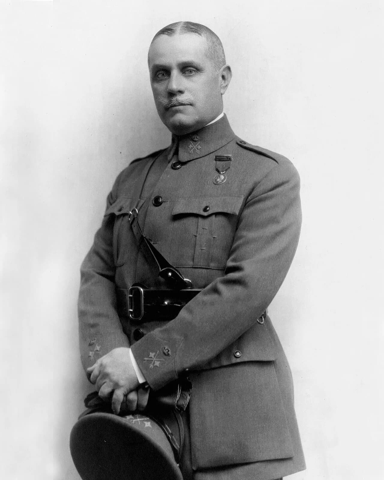 Leopoldo Saro Marín