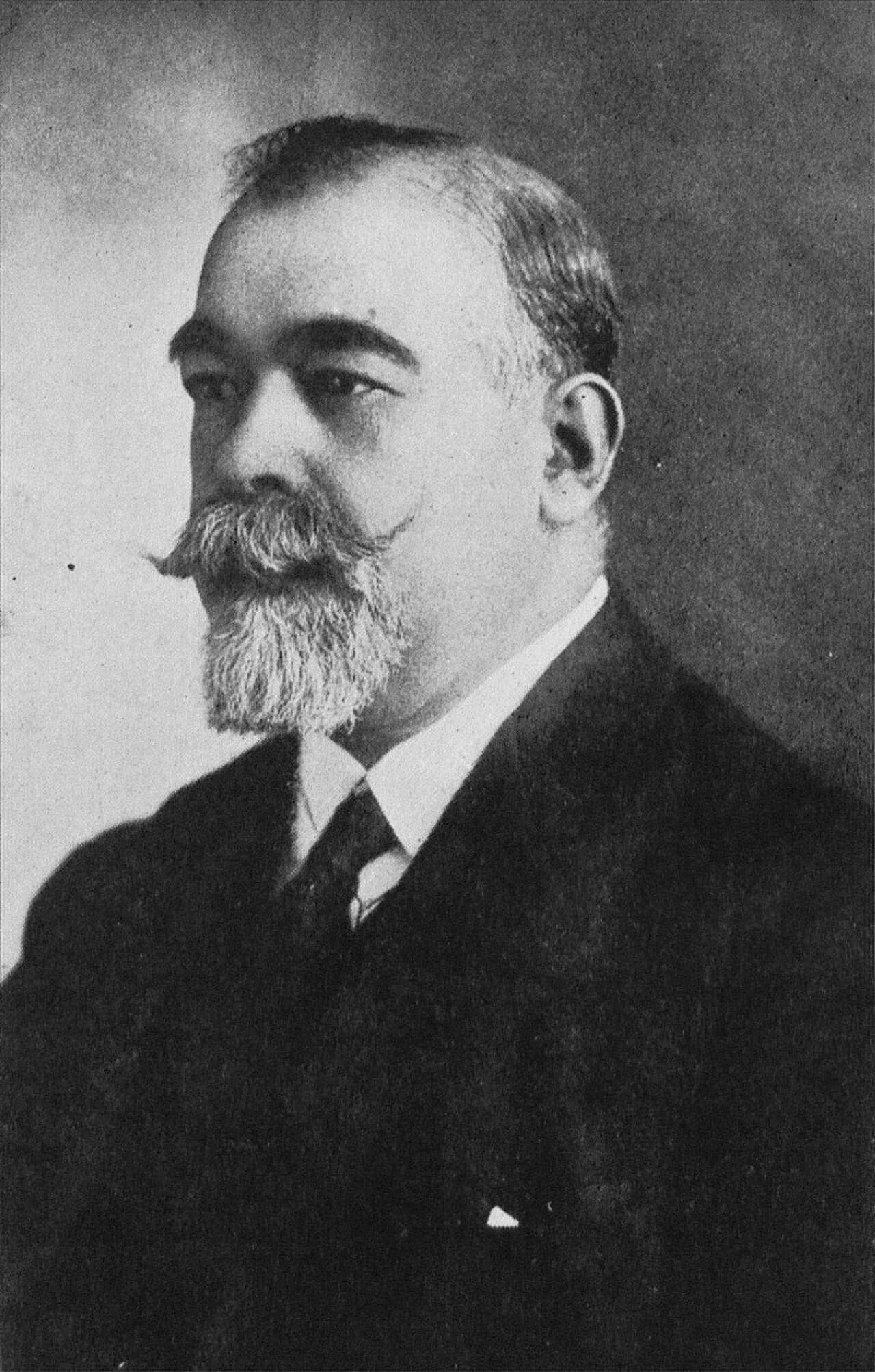 Malaquías Concha Ortiz