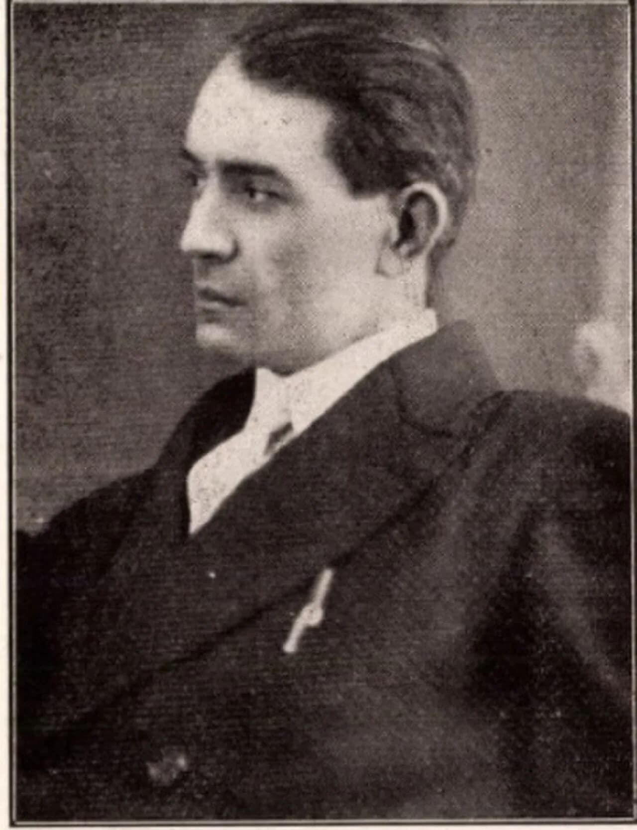 István Gonda