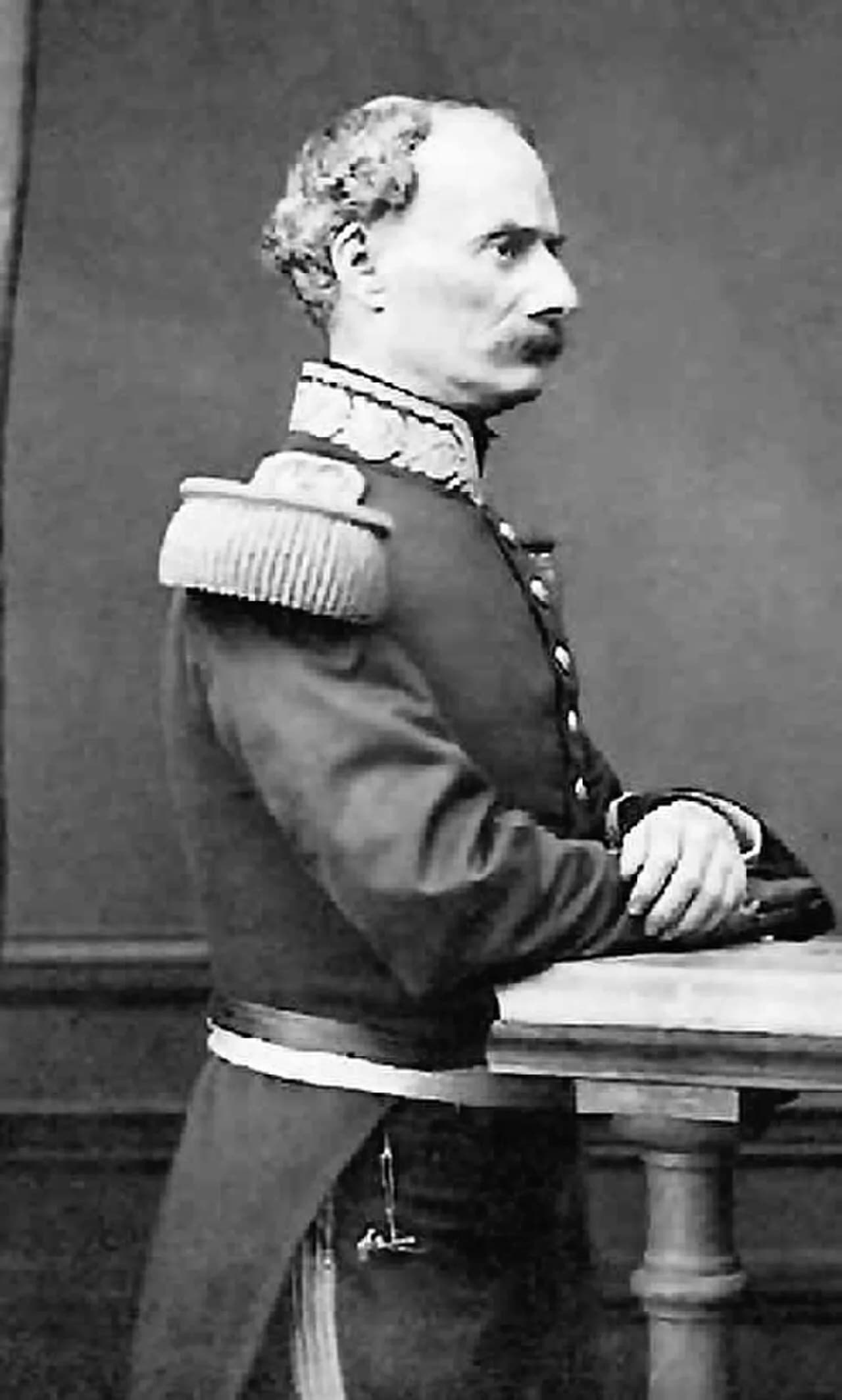 Nicolás Freire