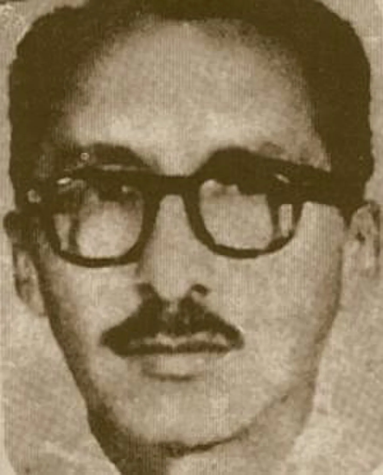 Oswaldo Escobar Velado