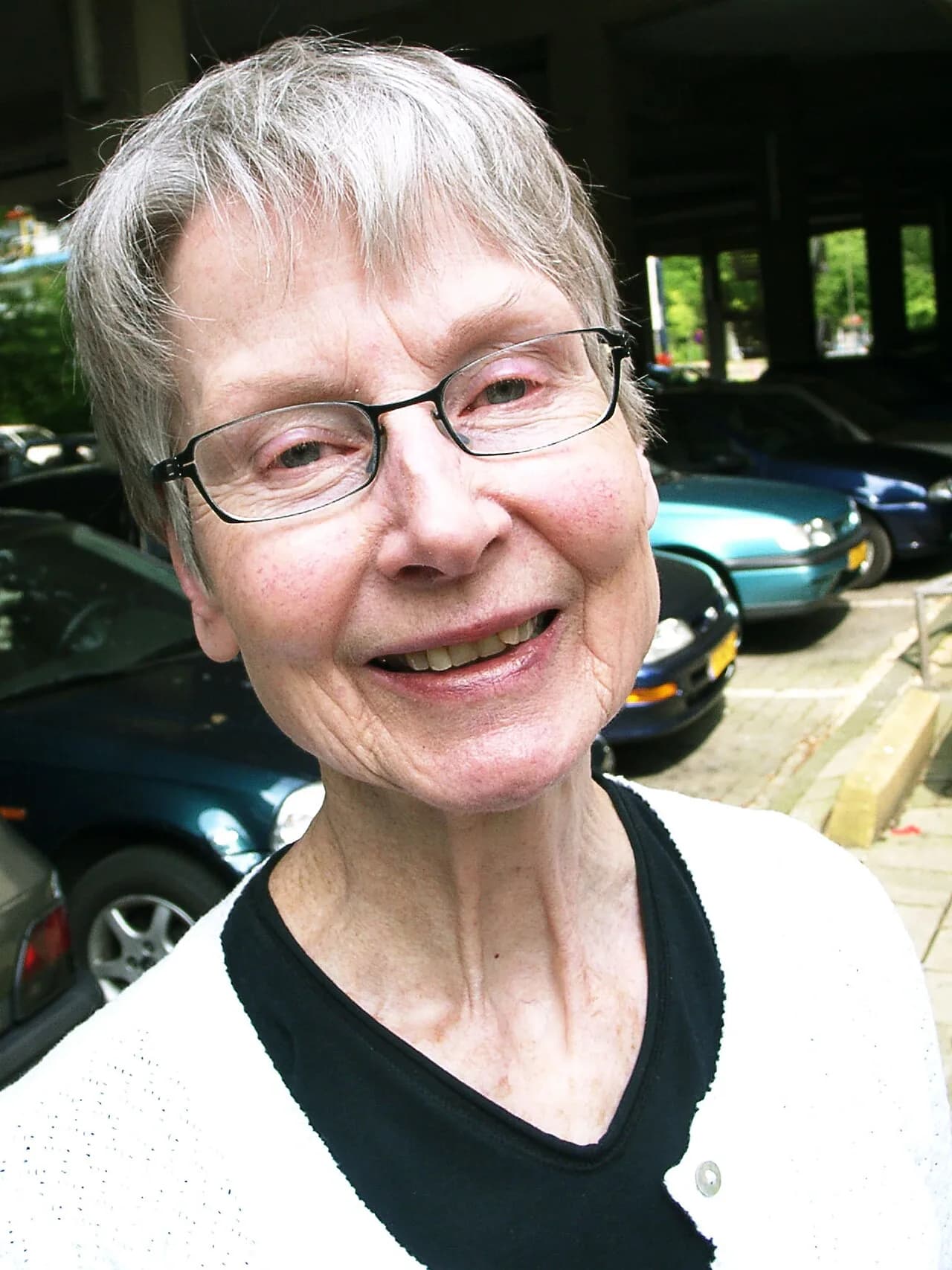 Hanna Mobach