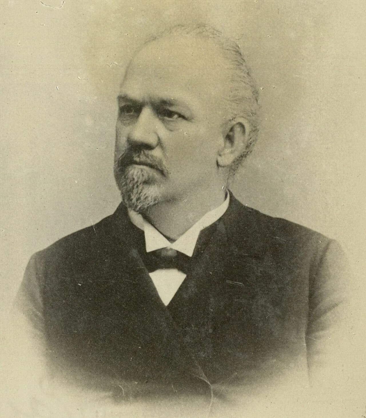 Josip Hubad