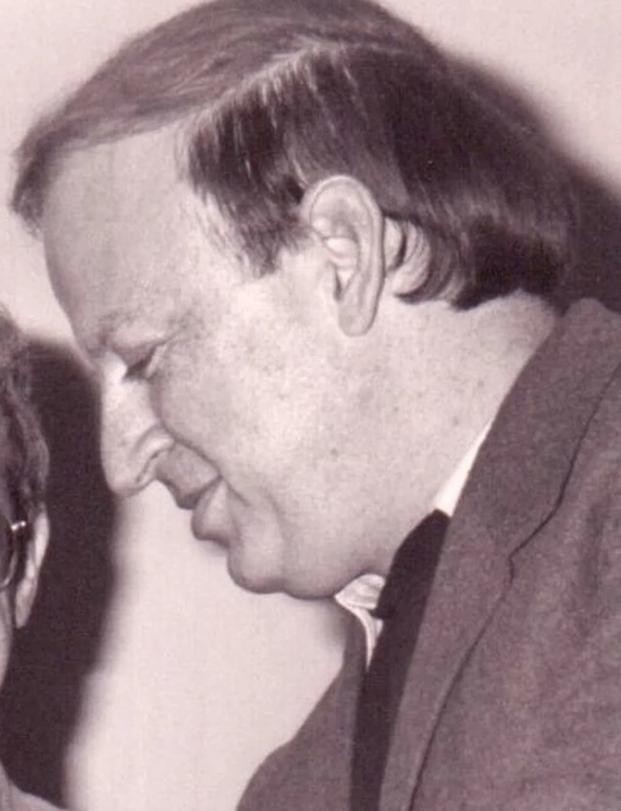 Eitan Oren