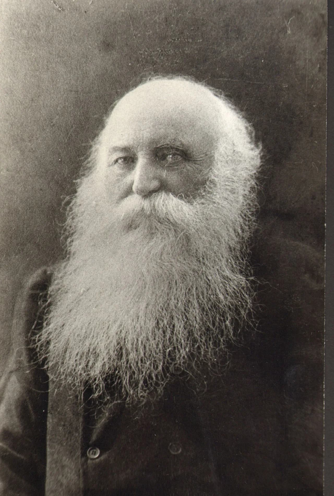 István Oldal