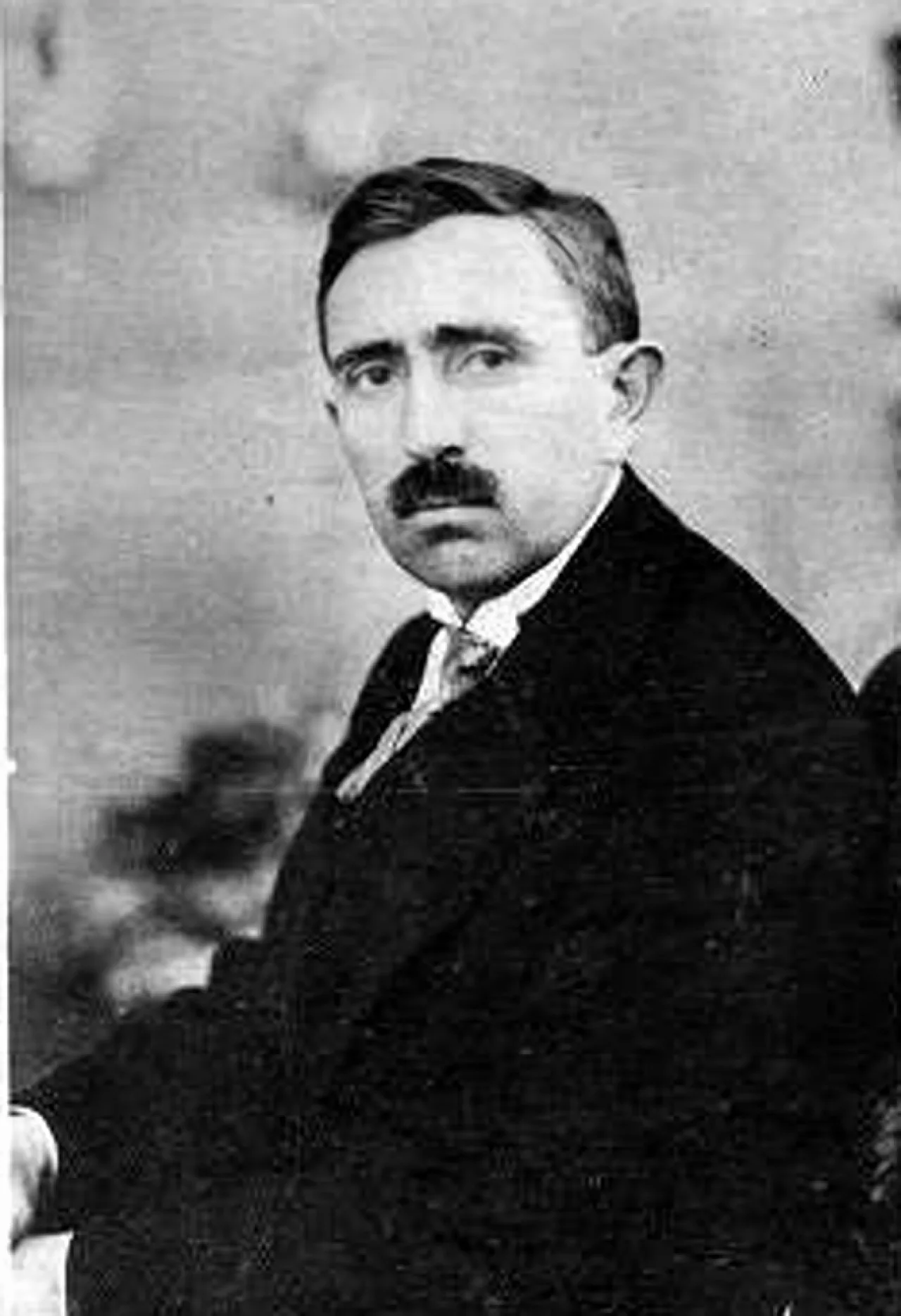 József Haubrich