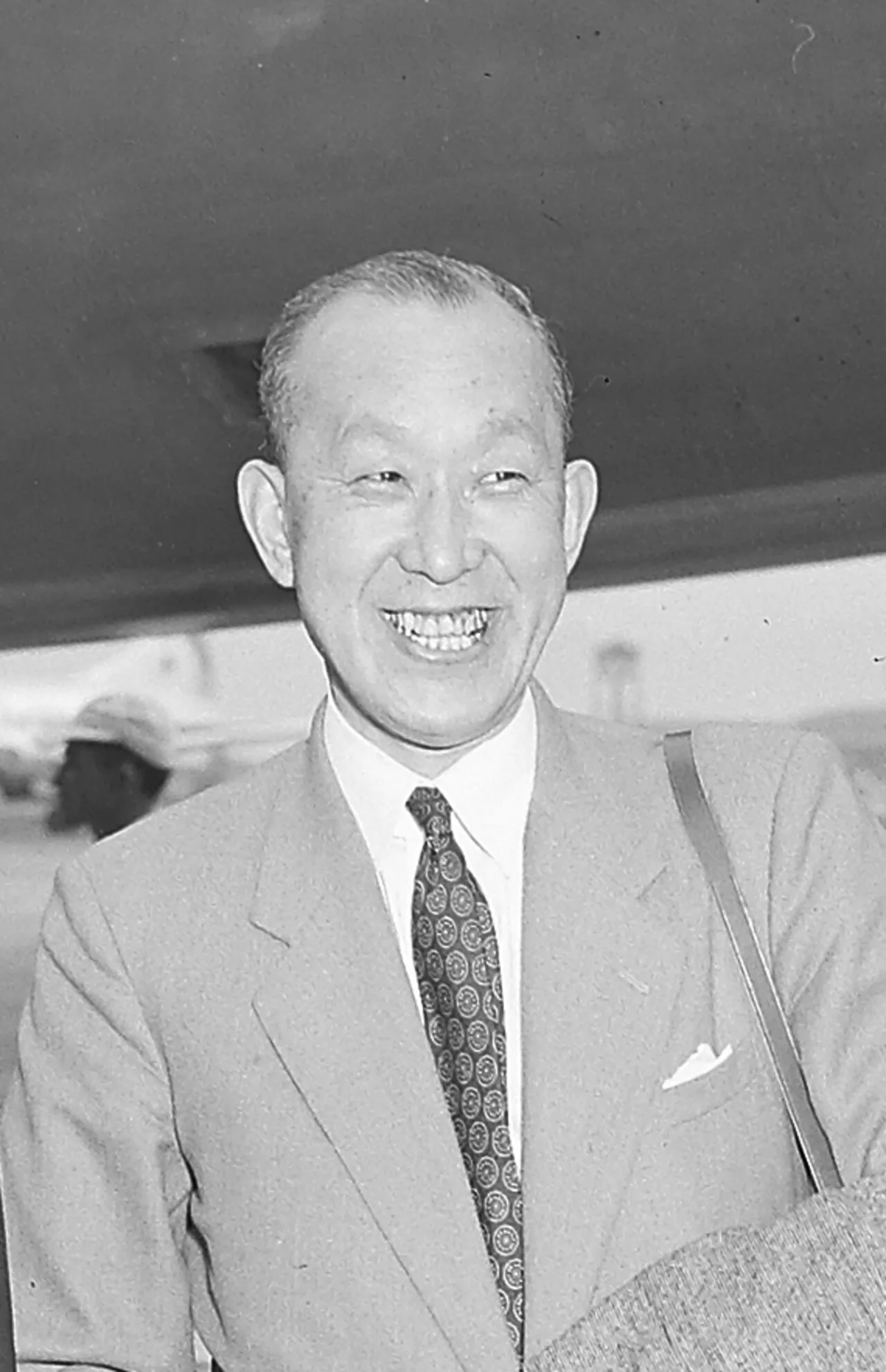 Yoshirō Andō