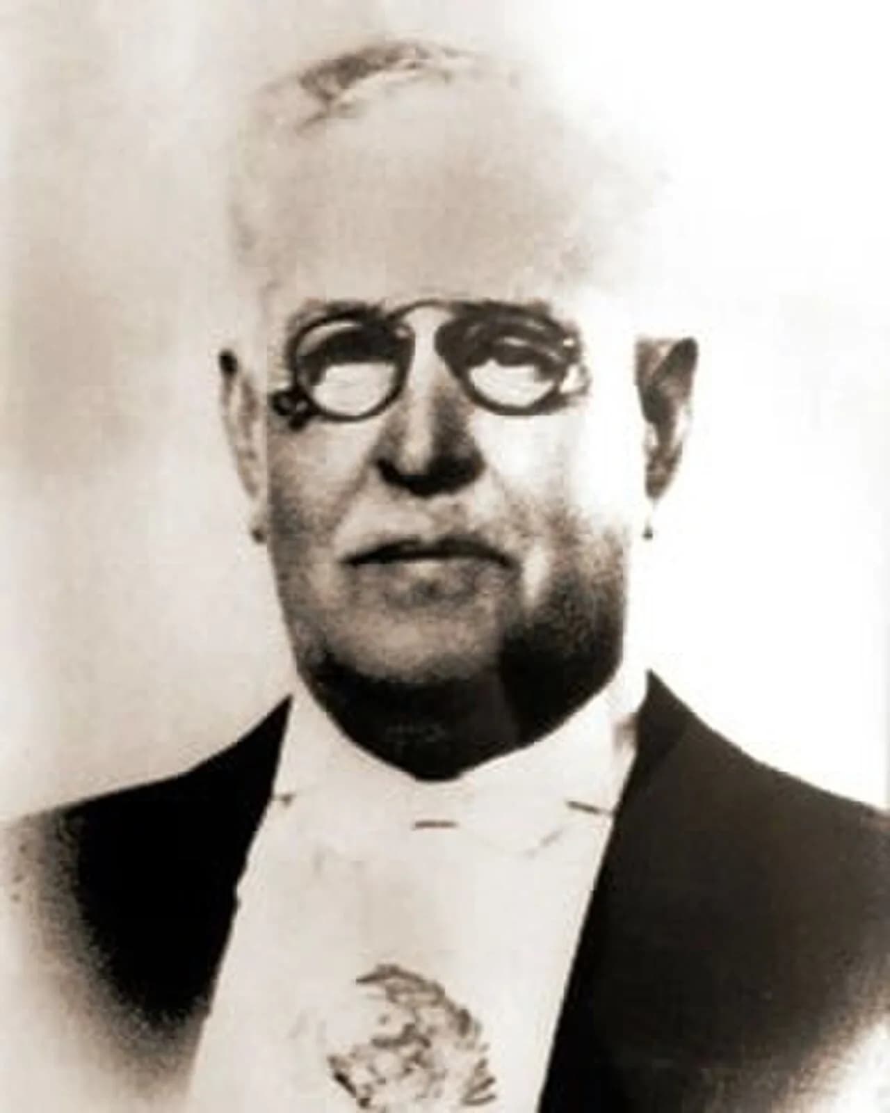 Toribio Mendoza
