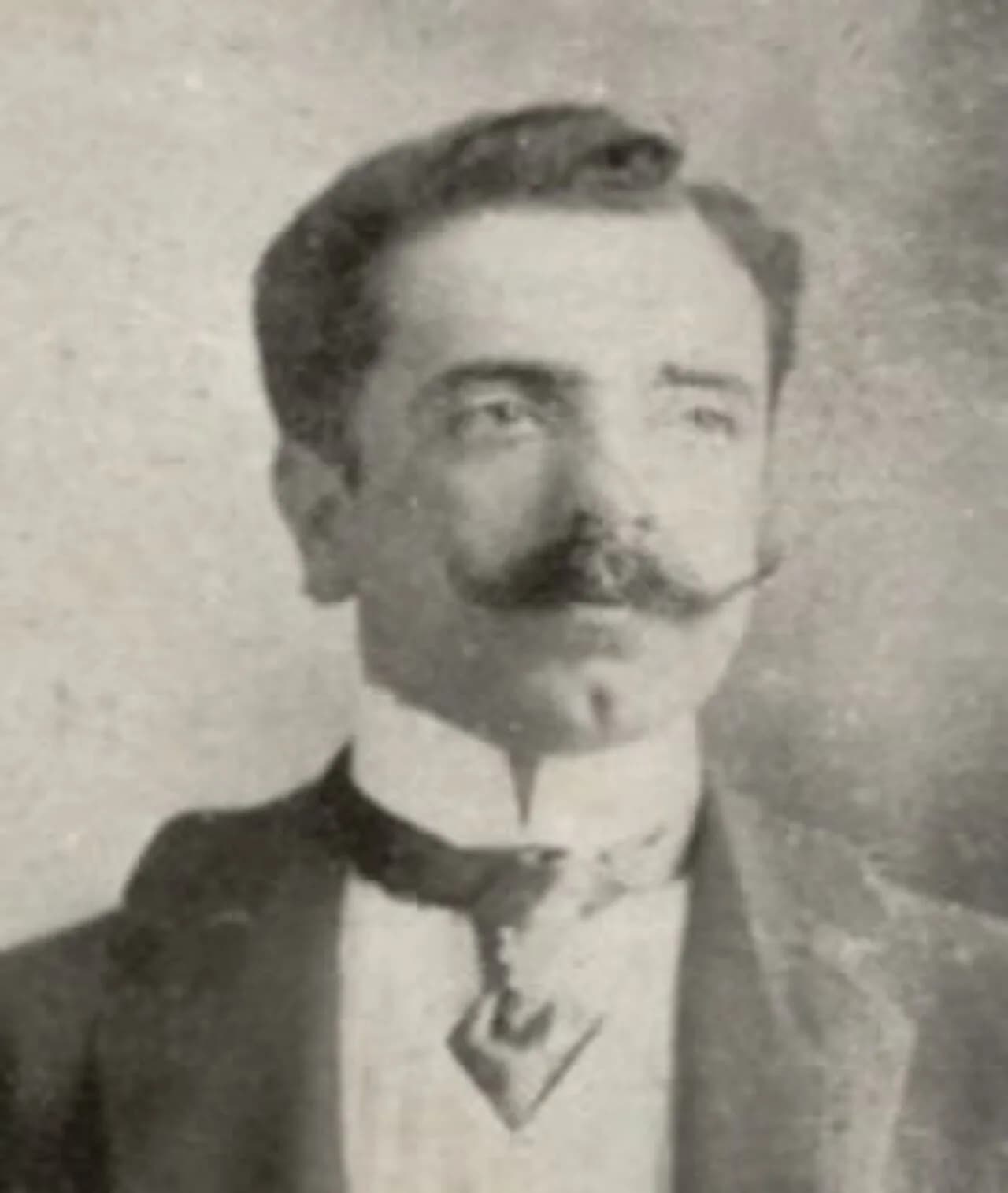 Óscar Viel Cavero