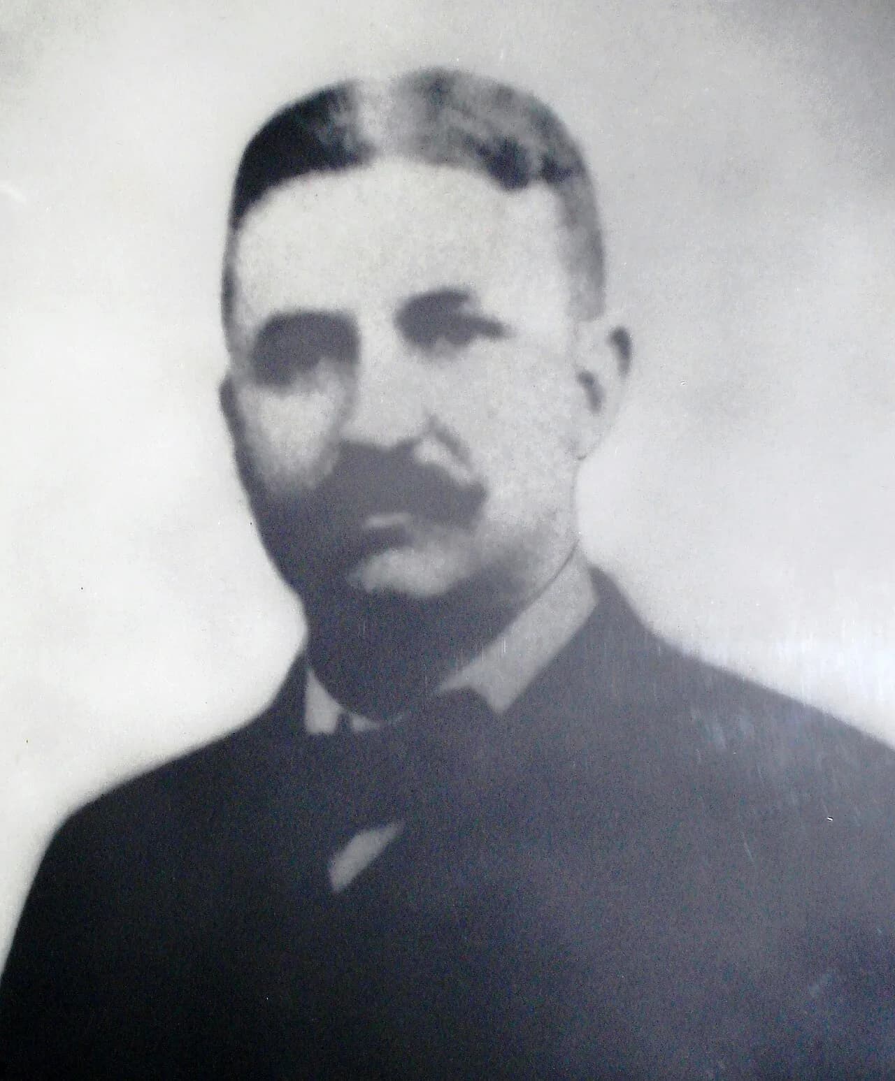 John L. Leal