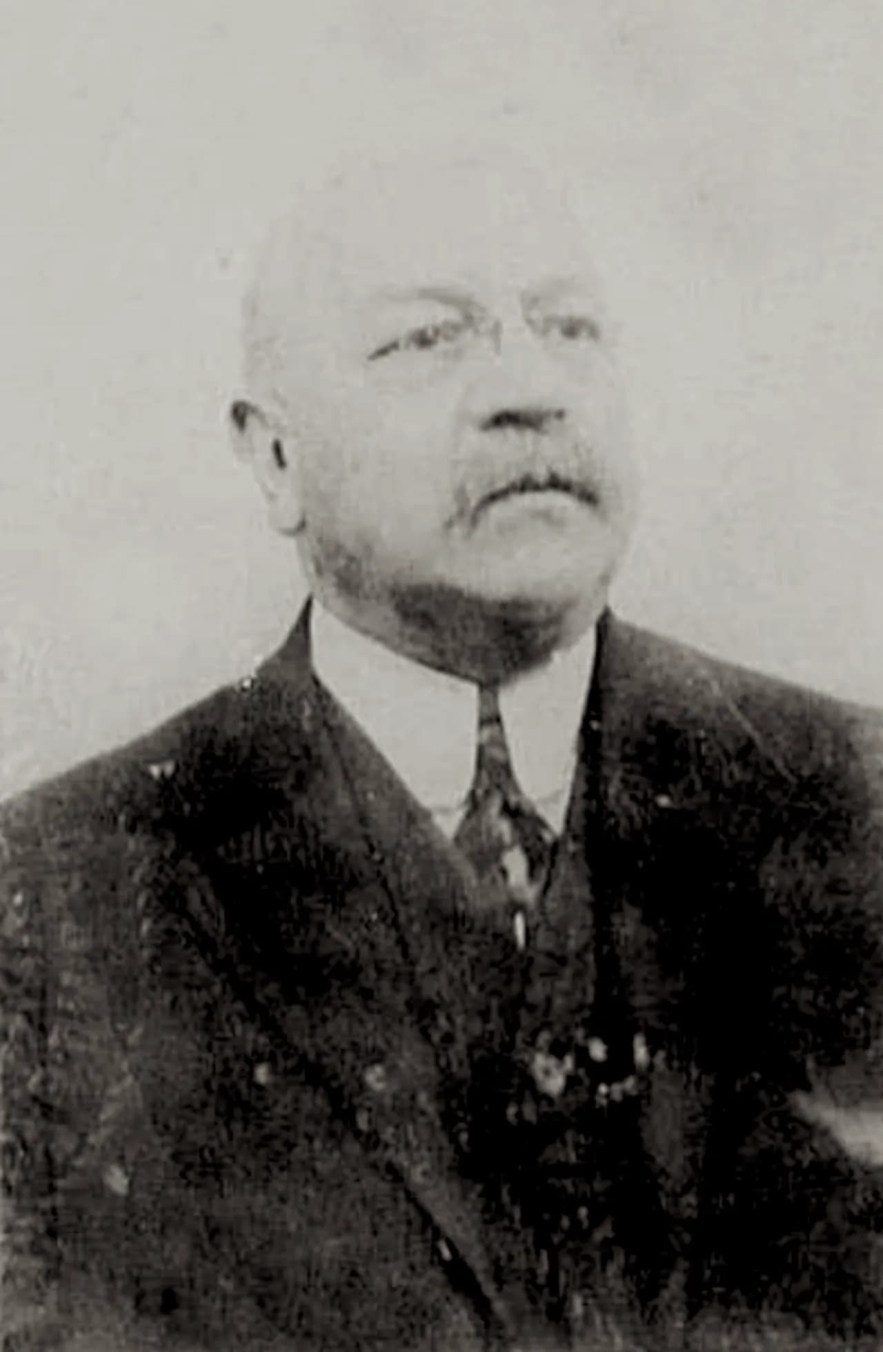John Nicholas Luff