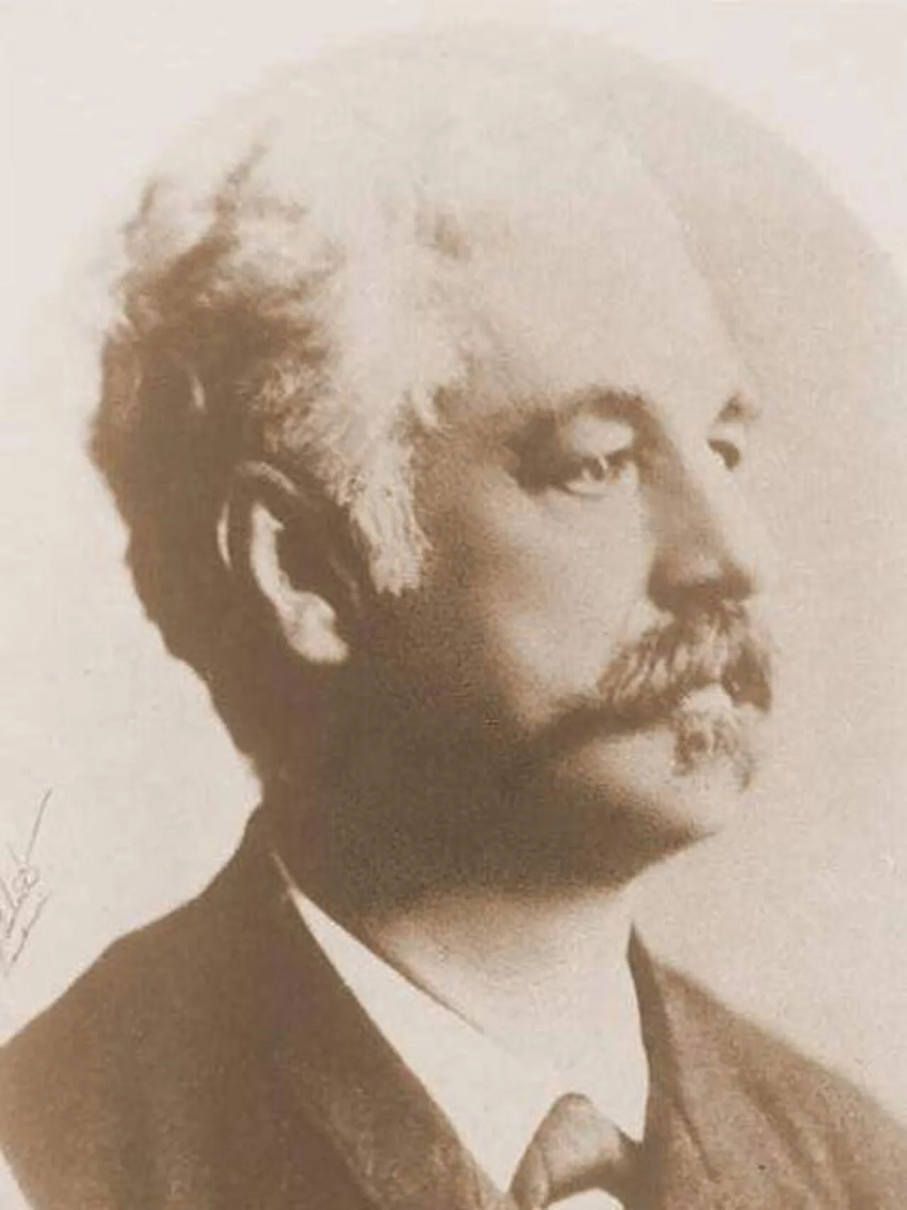 Juan José Ulloa Solares