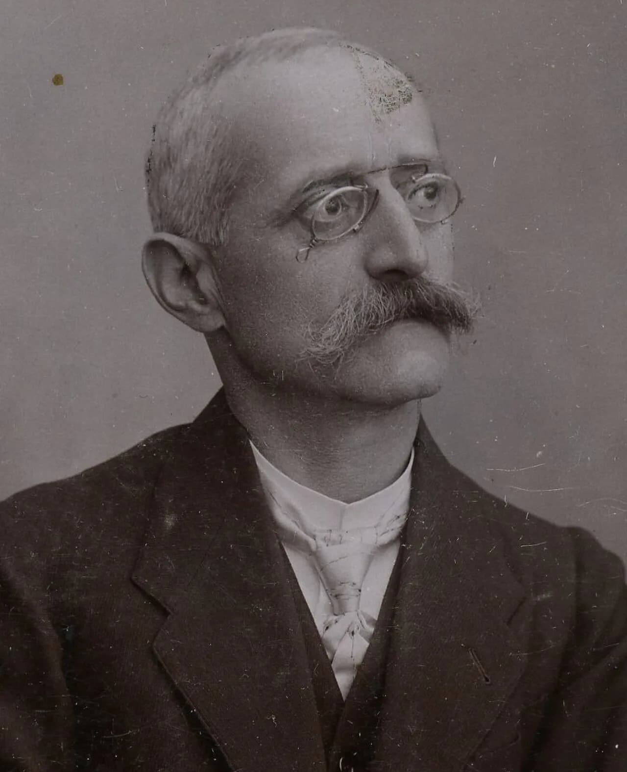 Karol Grossmann