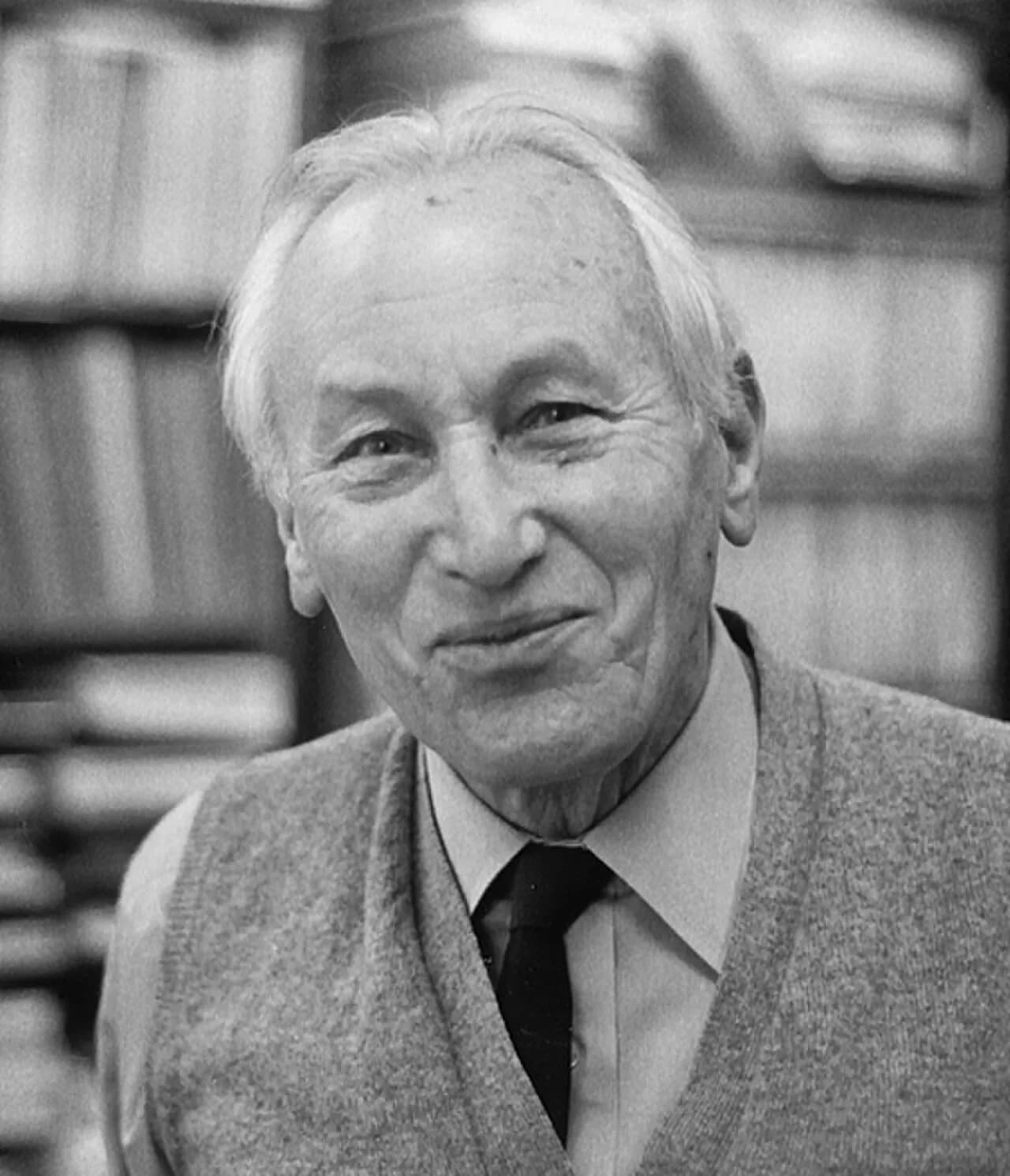 Kenneth V. Thimann