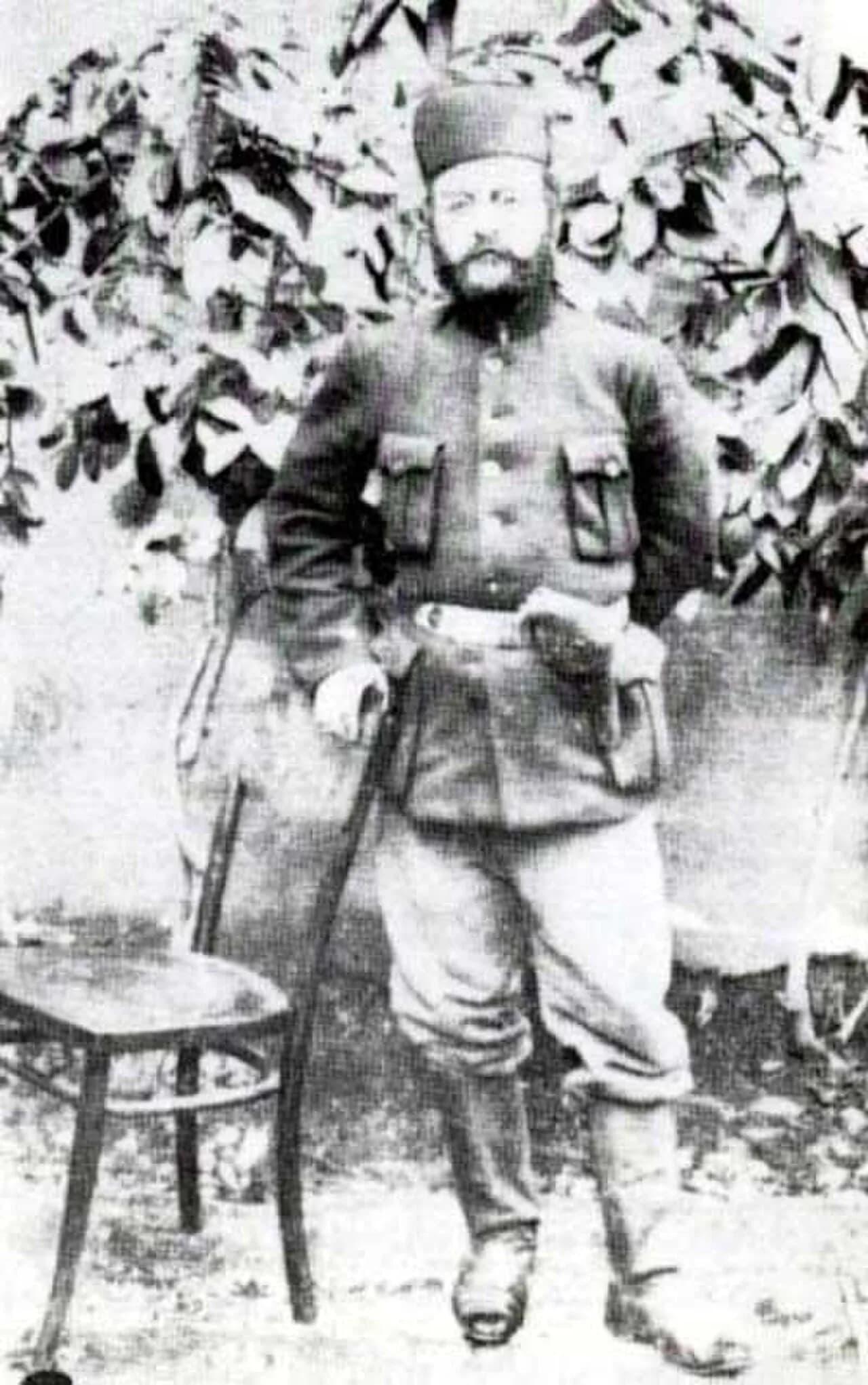 Ehsanollah Khan Dustdar
