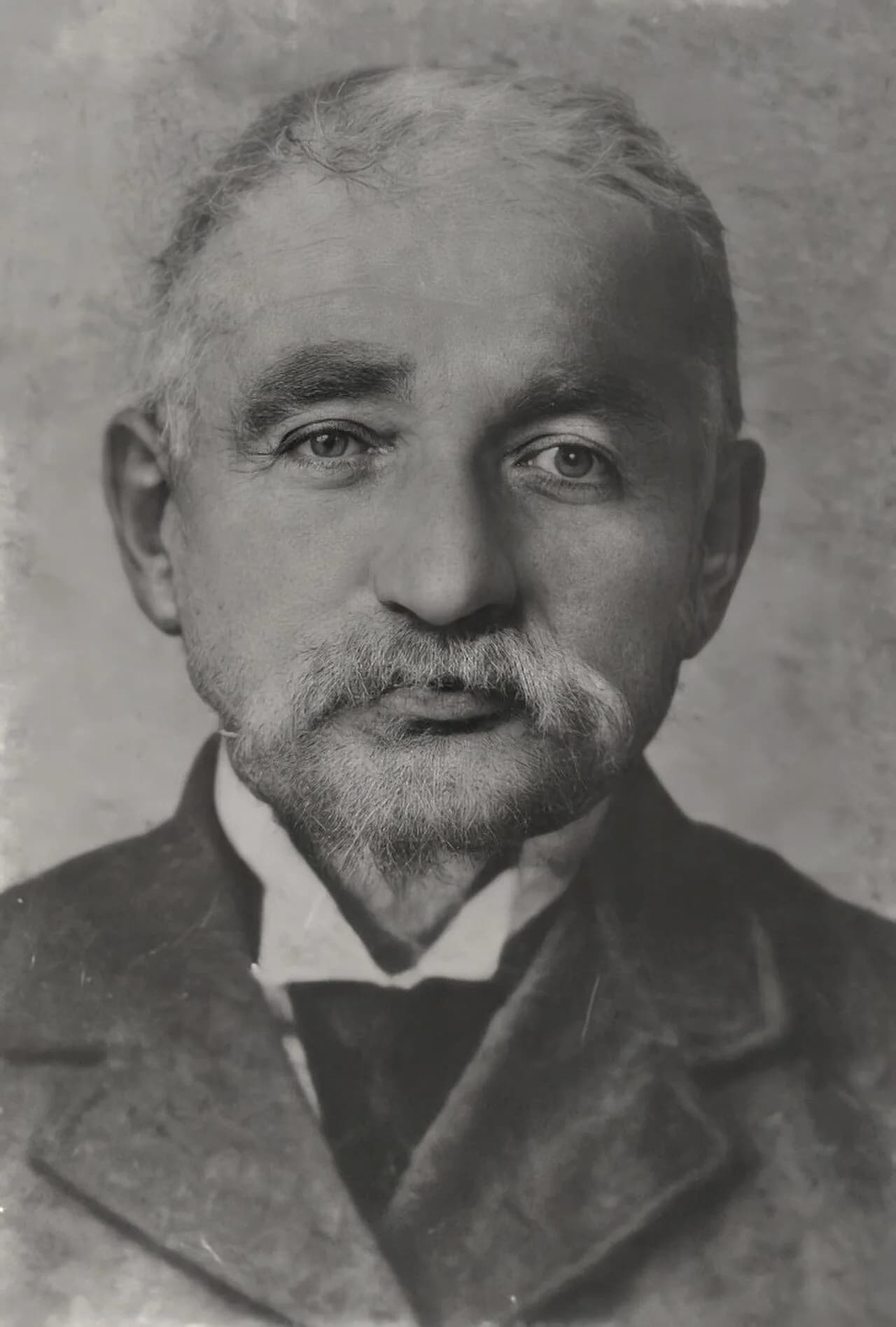 Koto Hoxhi
