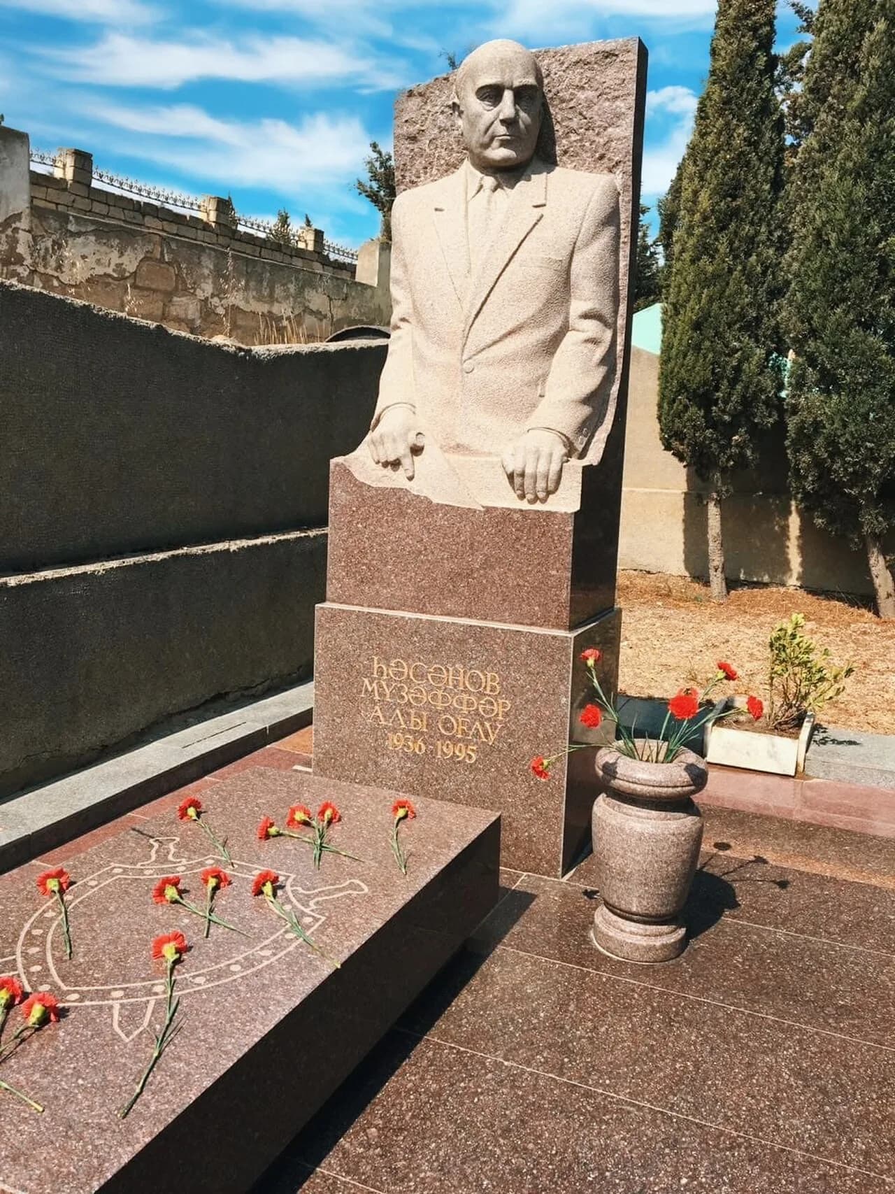 Muzaffar Hasanov
